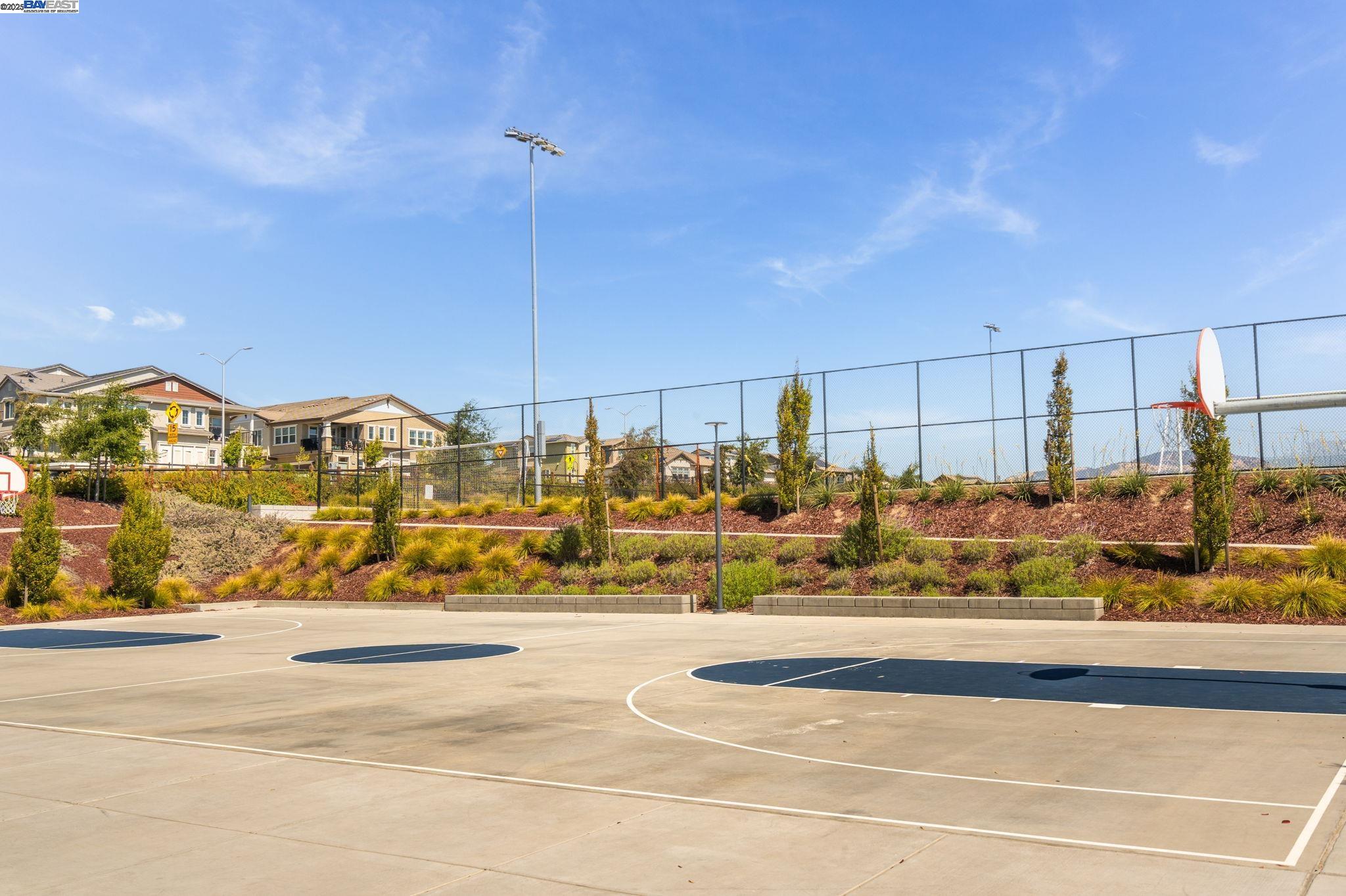 Detail Gallery Image 52 of 56 For 1002 Mary Beth Ter, San Ramon,  CA 94583 - 4 Beds | 3/1 Baths