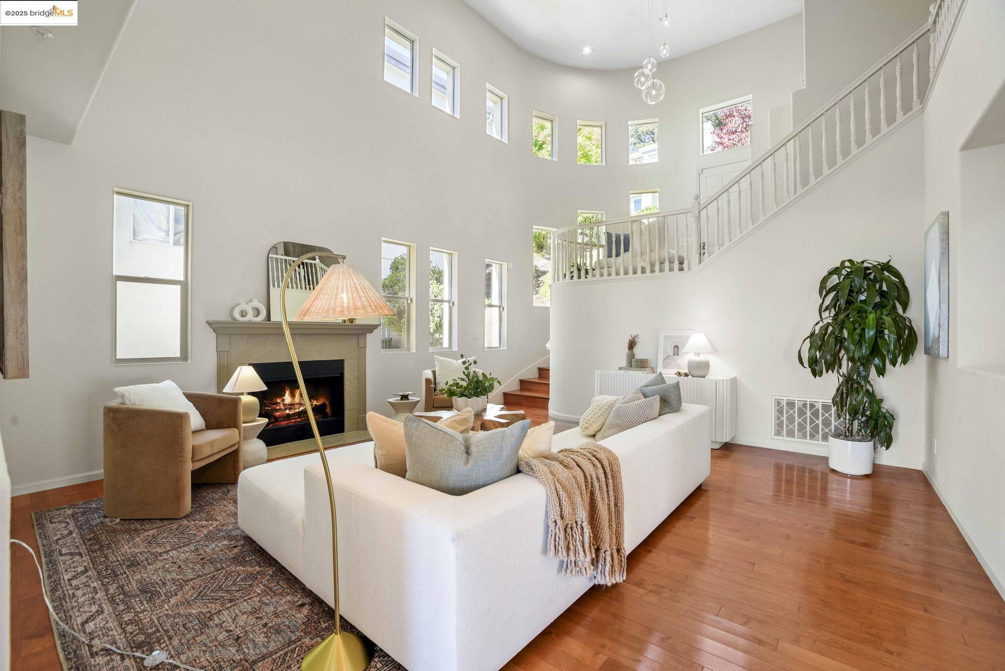Detail Gallery Image 14 of 60 For 661 via Rialto, Oakland,  CA 94619 - 4 Beds | 3 Baths
