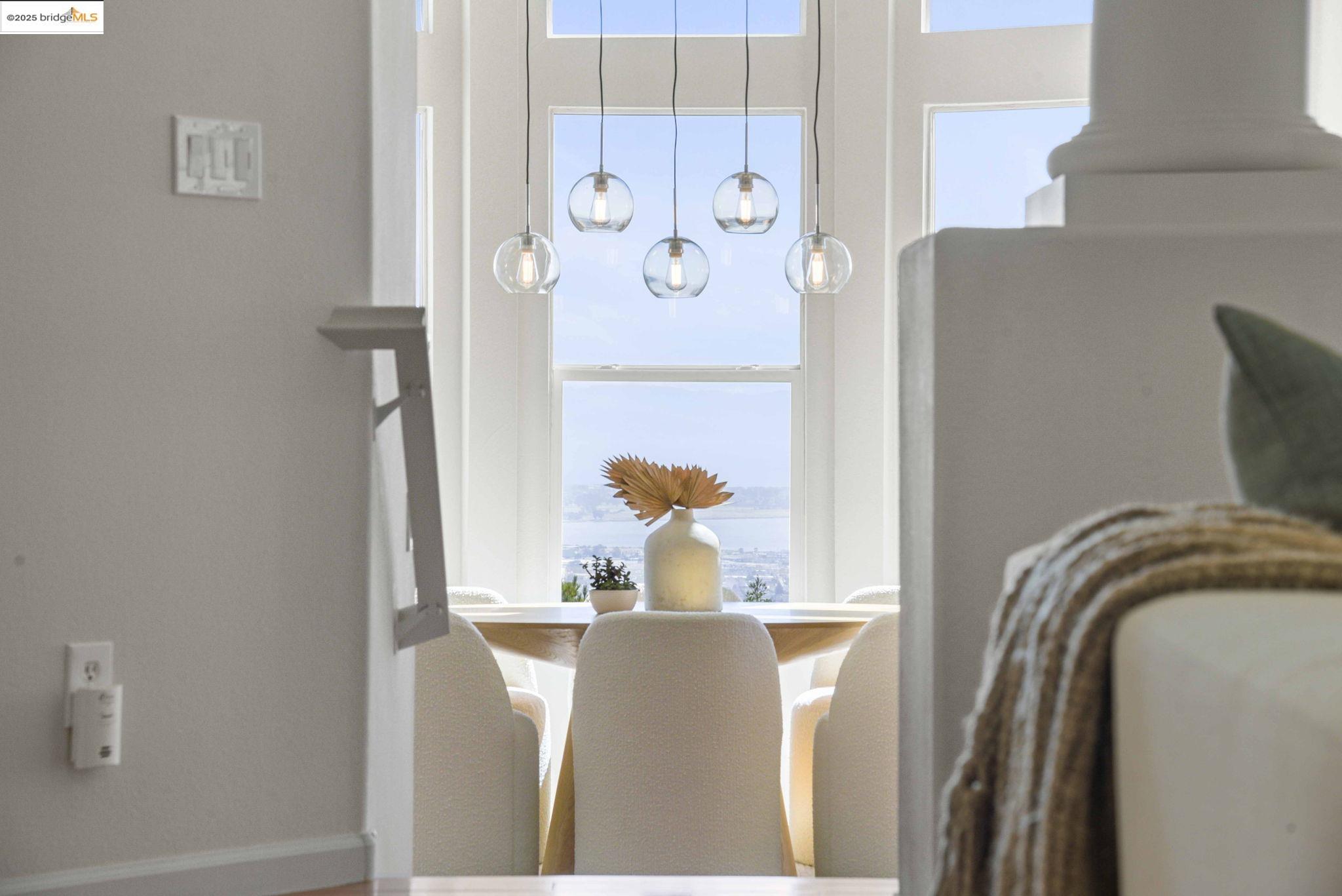 Detail Gallery Image 31 of 60 For 661 via Rialto, Oakland,  CA 94619 - 4 Beds | 3 Baths
