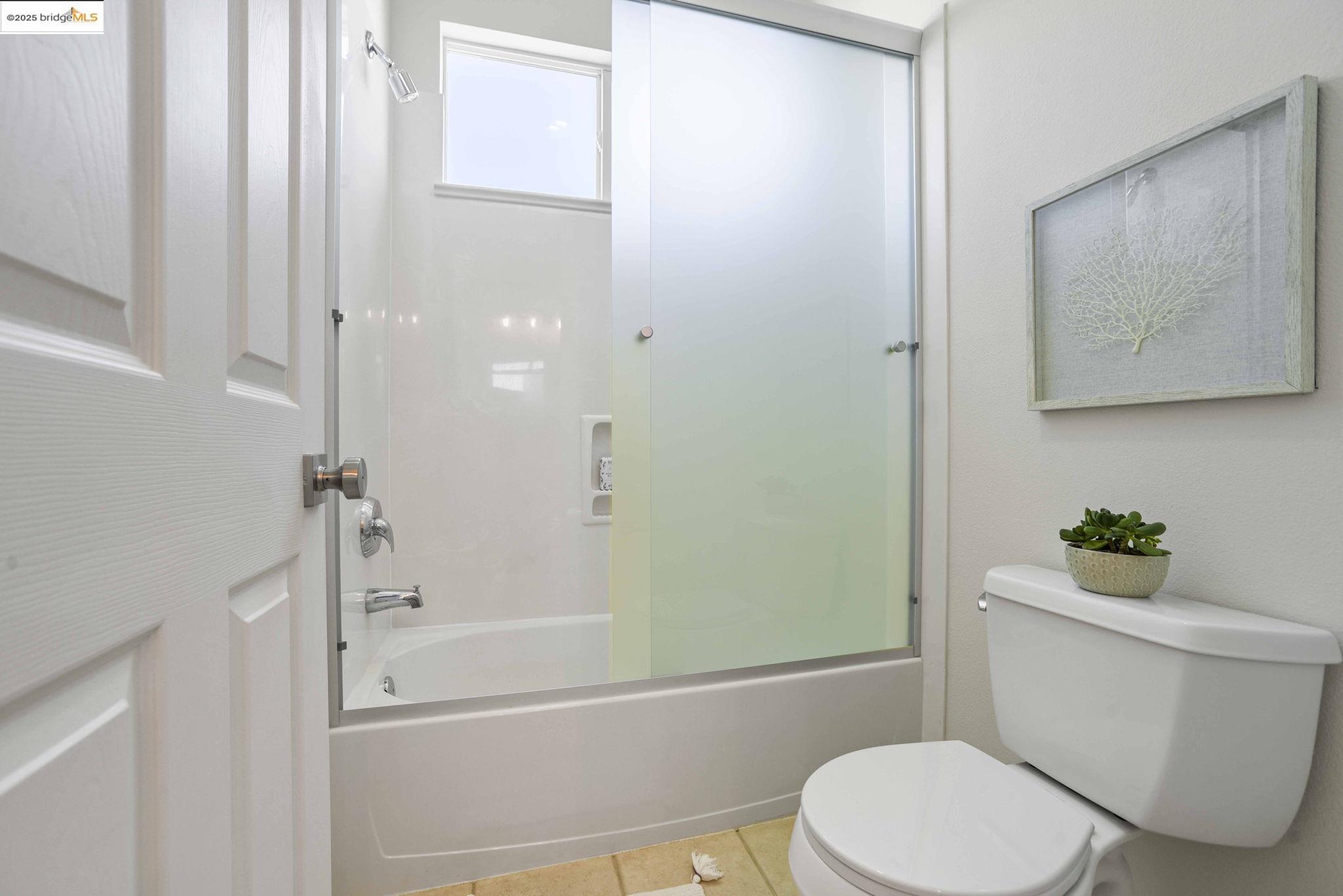 Detail Gallery Image 50 of 60 For 661 via Rialto, Oakland,  CA 94619 - 4 Beds | 3 Baths