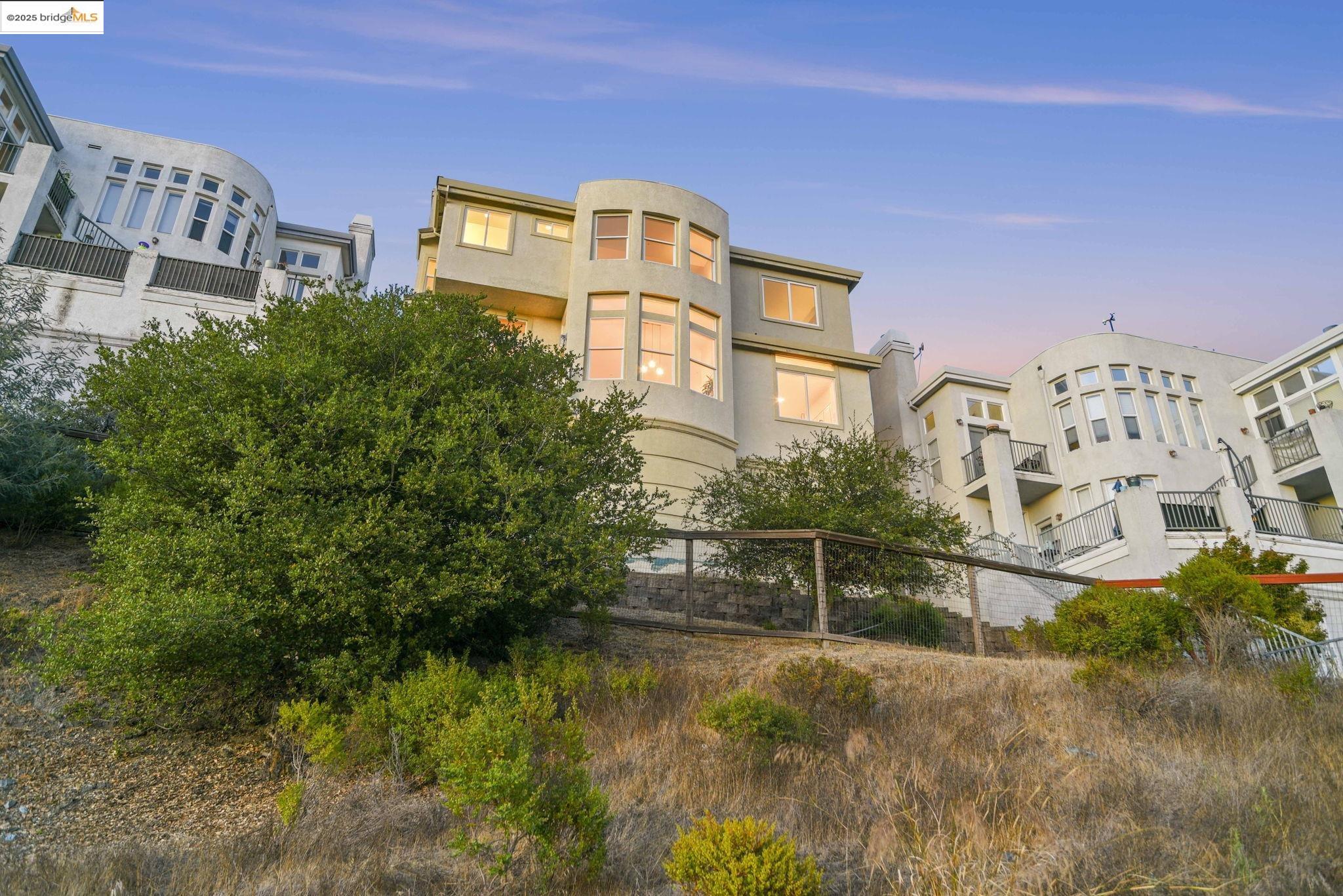 Detail Gallery Image 55 of 60 For 661 via Rialto, Oakland,  CA 94619 - 4 Beds | 3 Baths