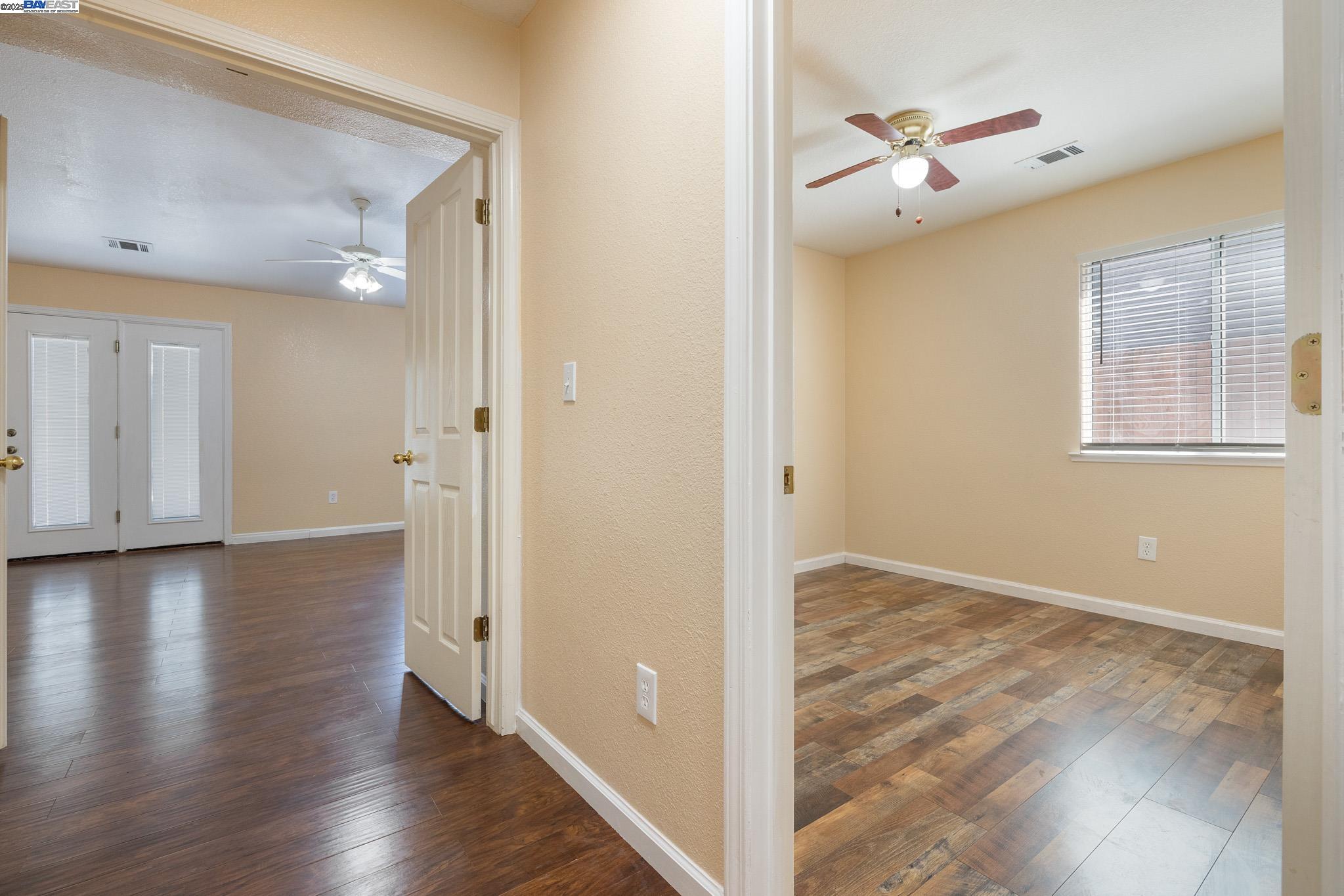 Detail Gallery Image 30 of 43 For 1173 Woodland Dr, Turlock,  CA 95382 - 4 Beds | 2 Baths