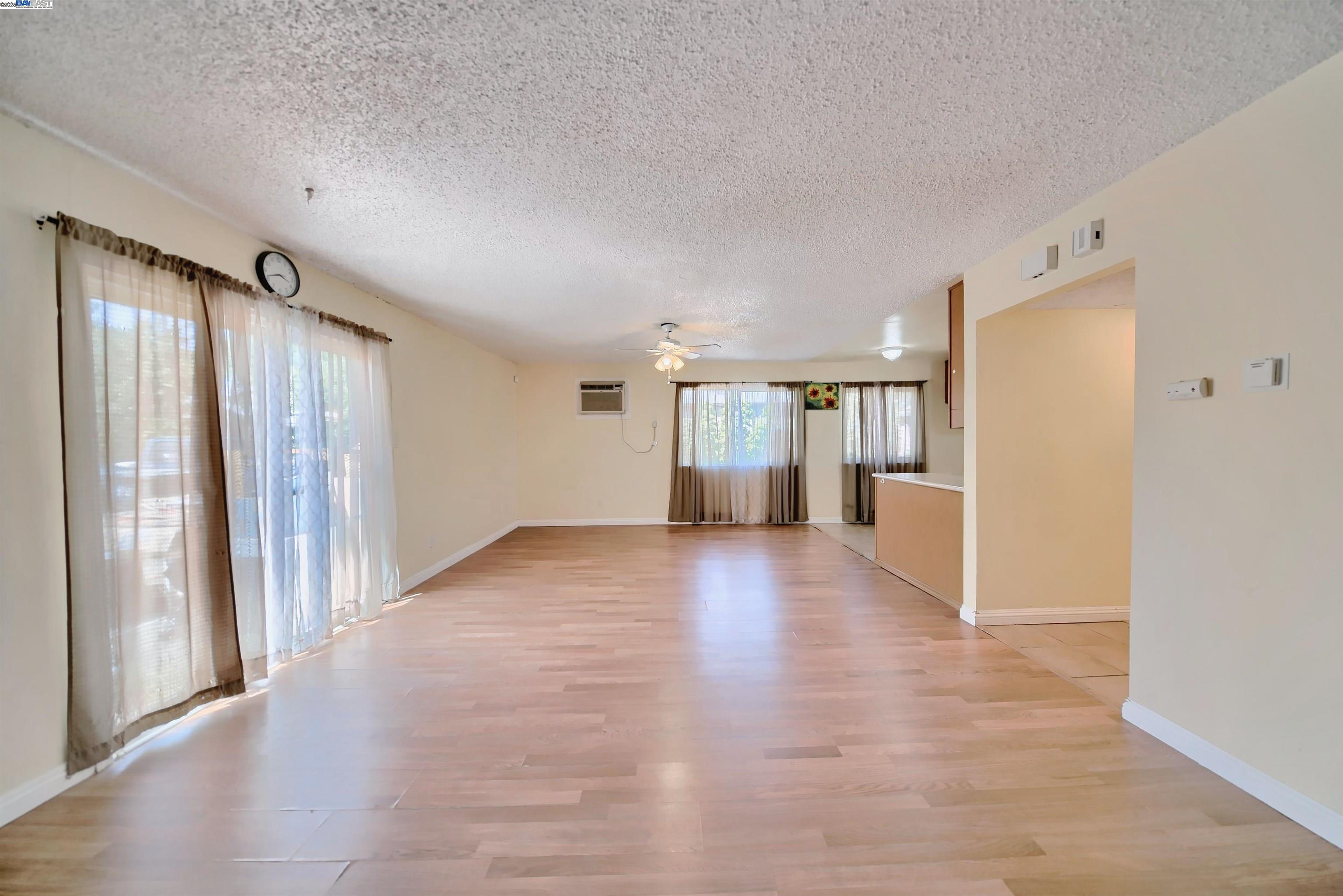 Detail Gallery Image 7 of 47 For 1830 South Ave, Sacramento,  CA 95838 - 2 Beds | 1 Baths