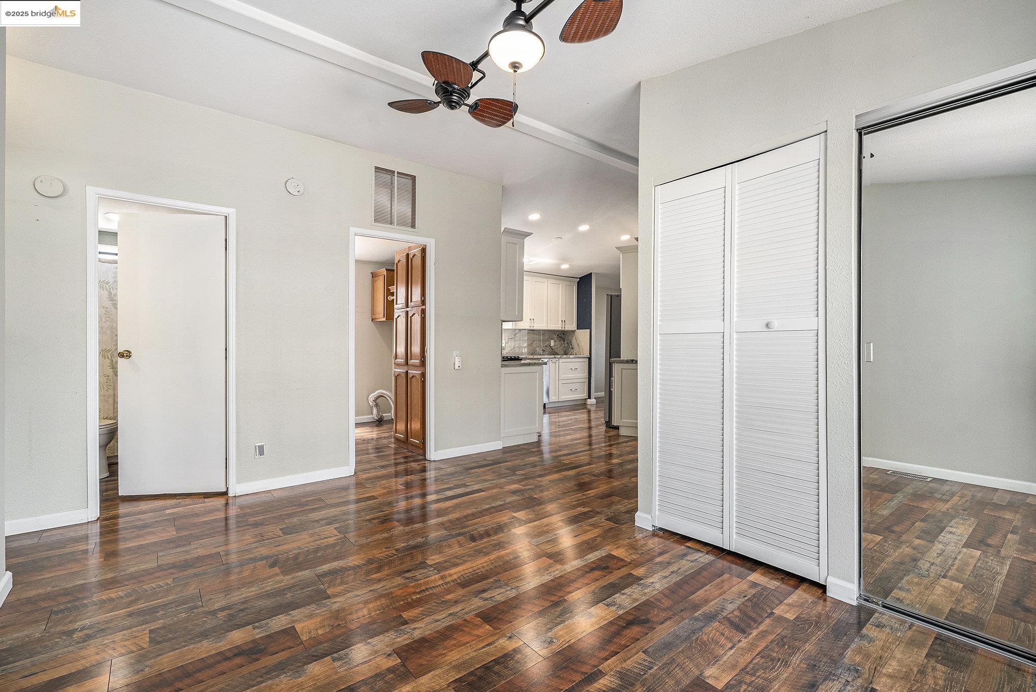Detail Gallery Image 22 of 50 For 1917 Geneva Ln, Antioch,  CA 94509 - 2 Beds | 2 Baths