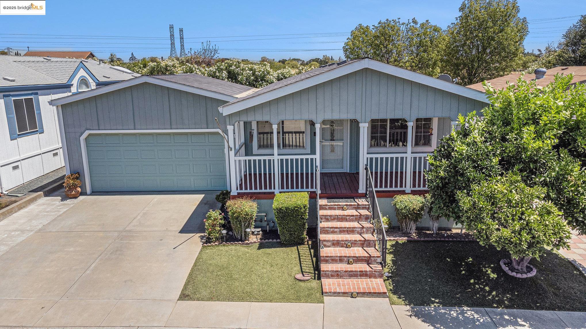 Detail Gallery Image 37 of 50 For 1917 Geneva Ln, Antioch,  CA 94509 - 2 Beds | 2 Baths