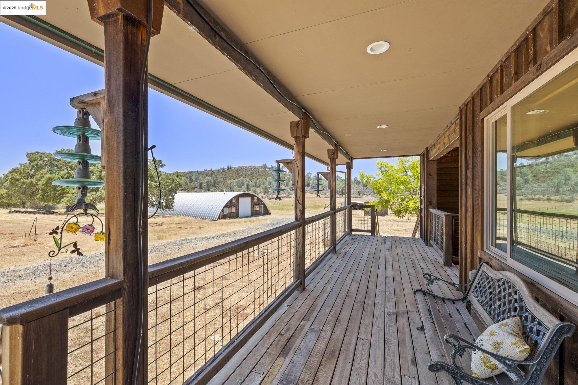 Detail Gallery Image 2 of 44 For 10395 State Highway 120, Chinese Camp,  CA 95309 - 1 Beds | 2 Baths