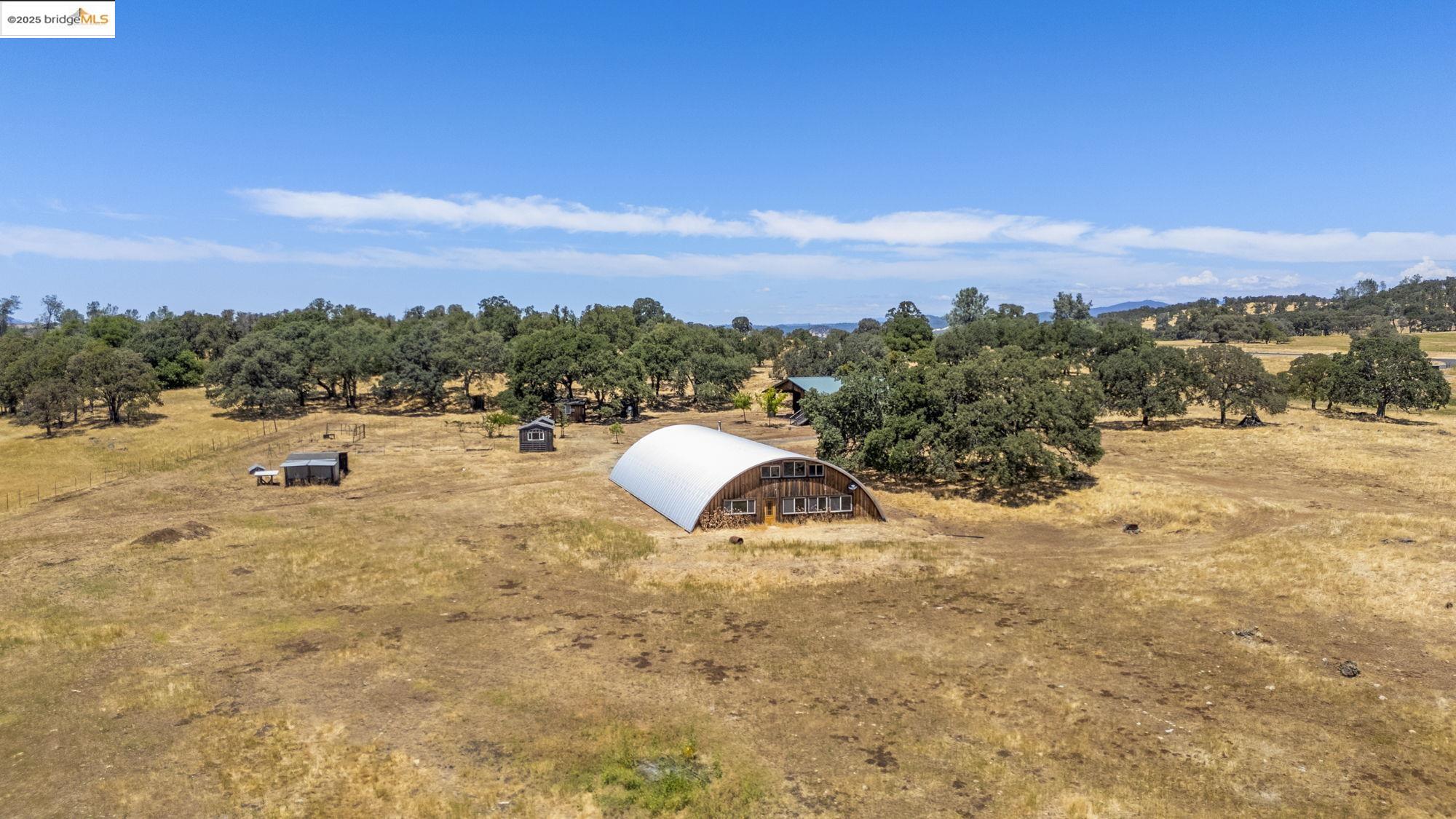 Detail Gallery Image 32 of 44 For 10395 State Highway 120, Chinese Camp,  CA 95309 - 1 Beds | 2 Baths