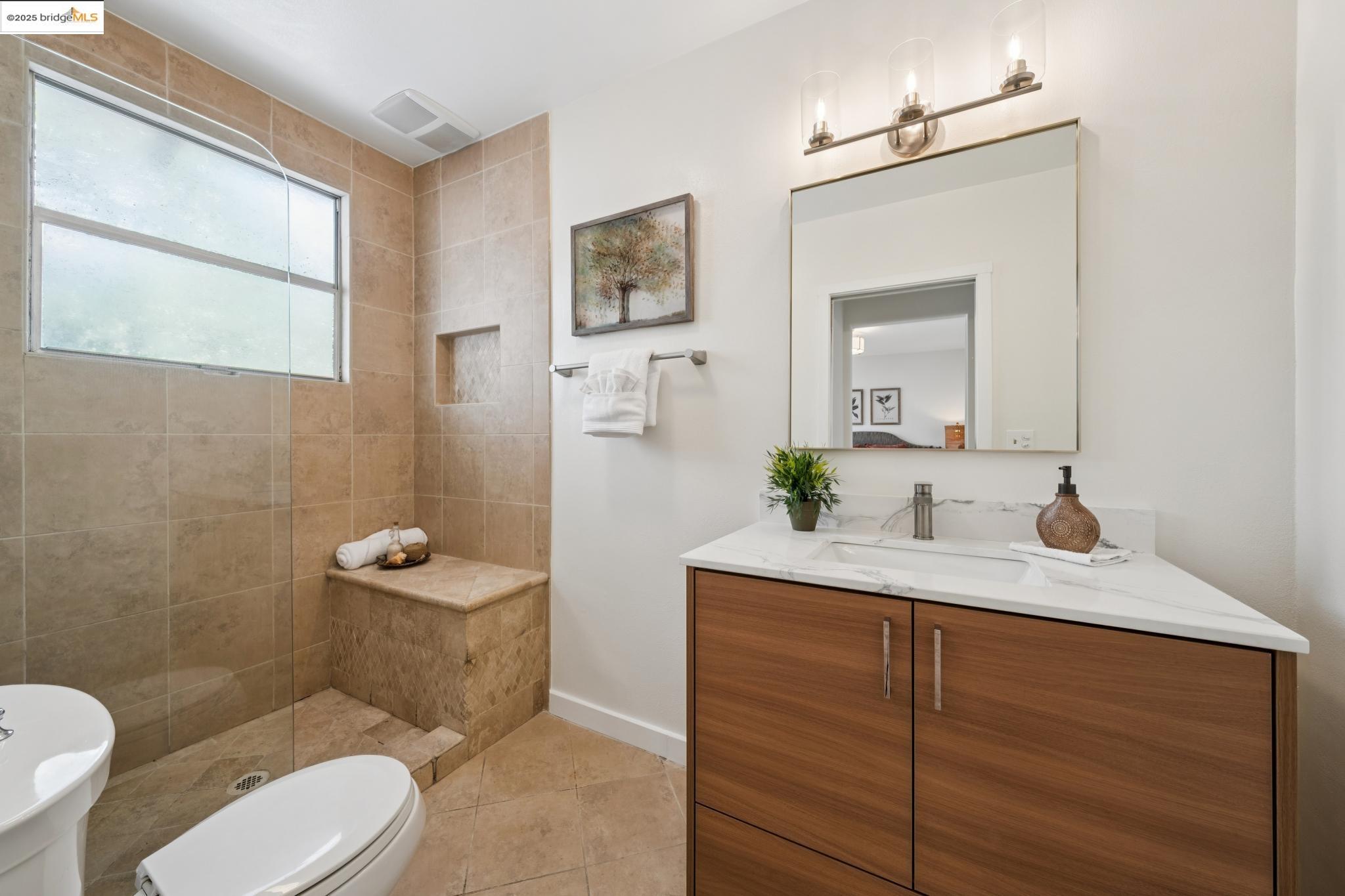 Detail Gallery Image 16 of 60 For 1302 Channing Way, Berkeley,  CA 94702 - 3 Beds | 2 Baths