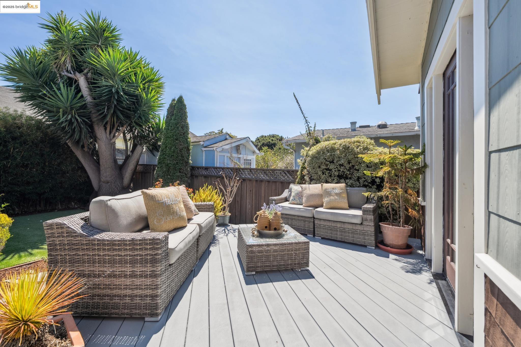 Detail Gallery Image 28 of 60 For 1302 Channing Way, Berkeley,  CA 94702 - 3 Beds | 2 Baths