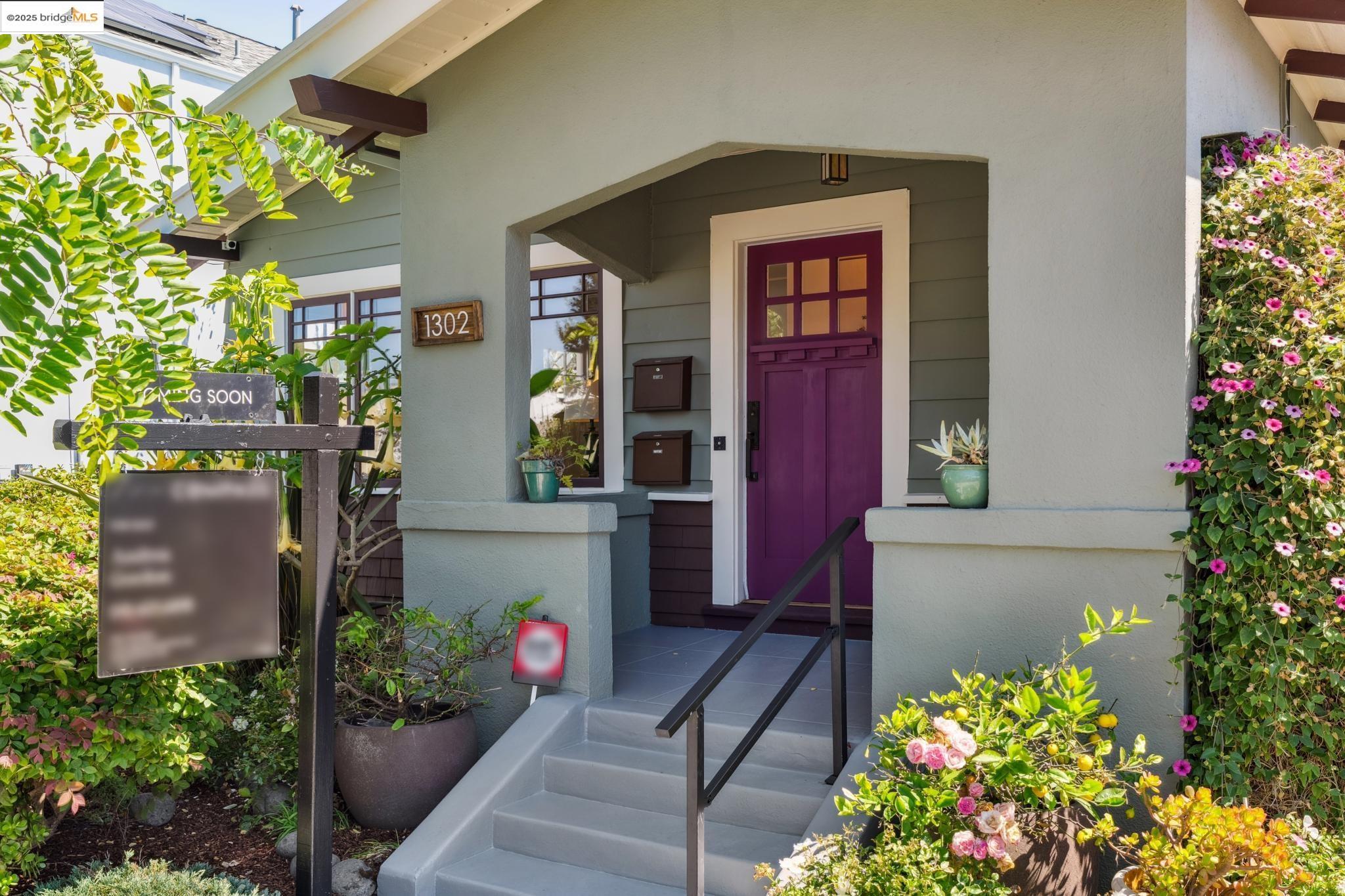 Detail Gallery Image 4 of 60 For 1302 Channing Way, Berkeley,  CA 94702 - 3 Beds | 2 Baths