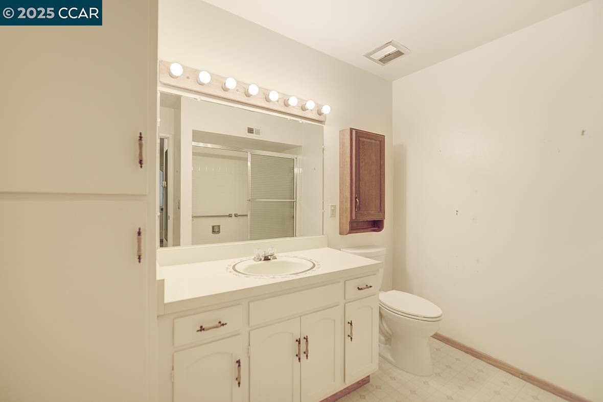 Photo #22: 41107465 Listing: Photo #22