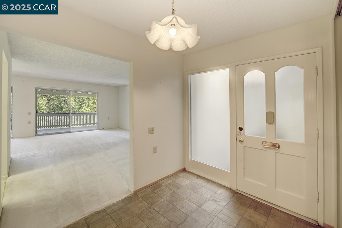 Photo #5: 41107465 Listing 