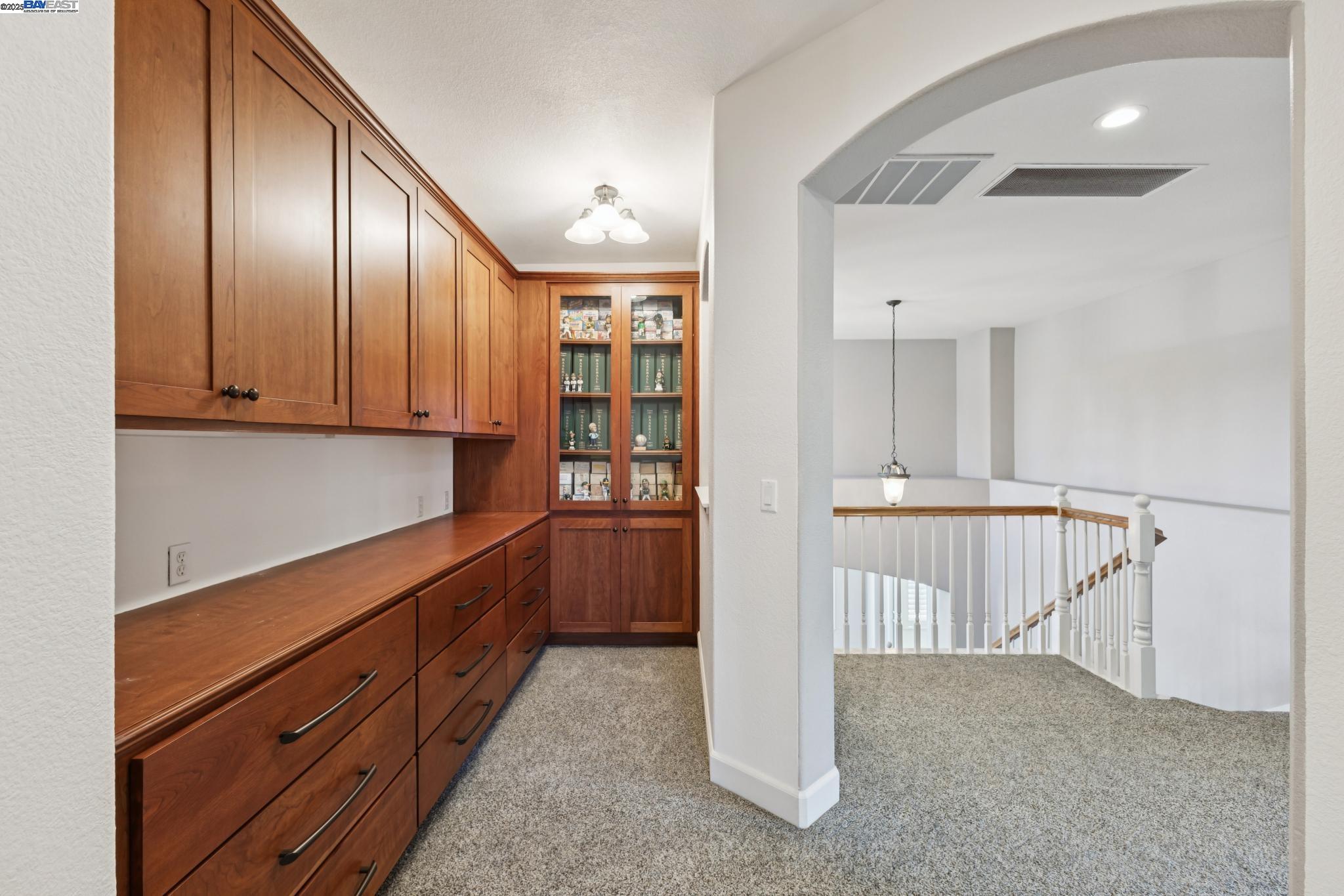 Detail Gallery Image 38 of 60 For 5531 Calico Ln, Pleasanton,  CA 94566 - 5 Beds | 4/1 Baths