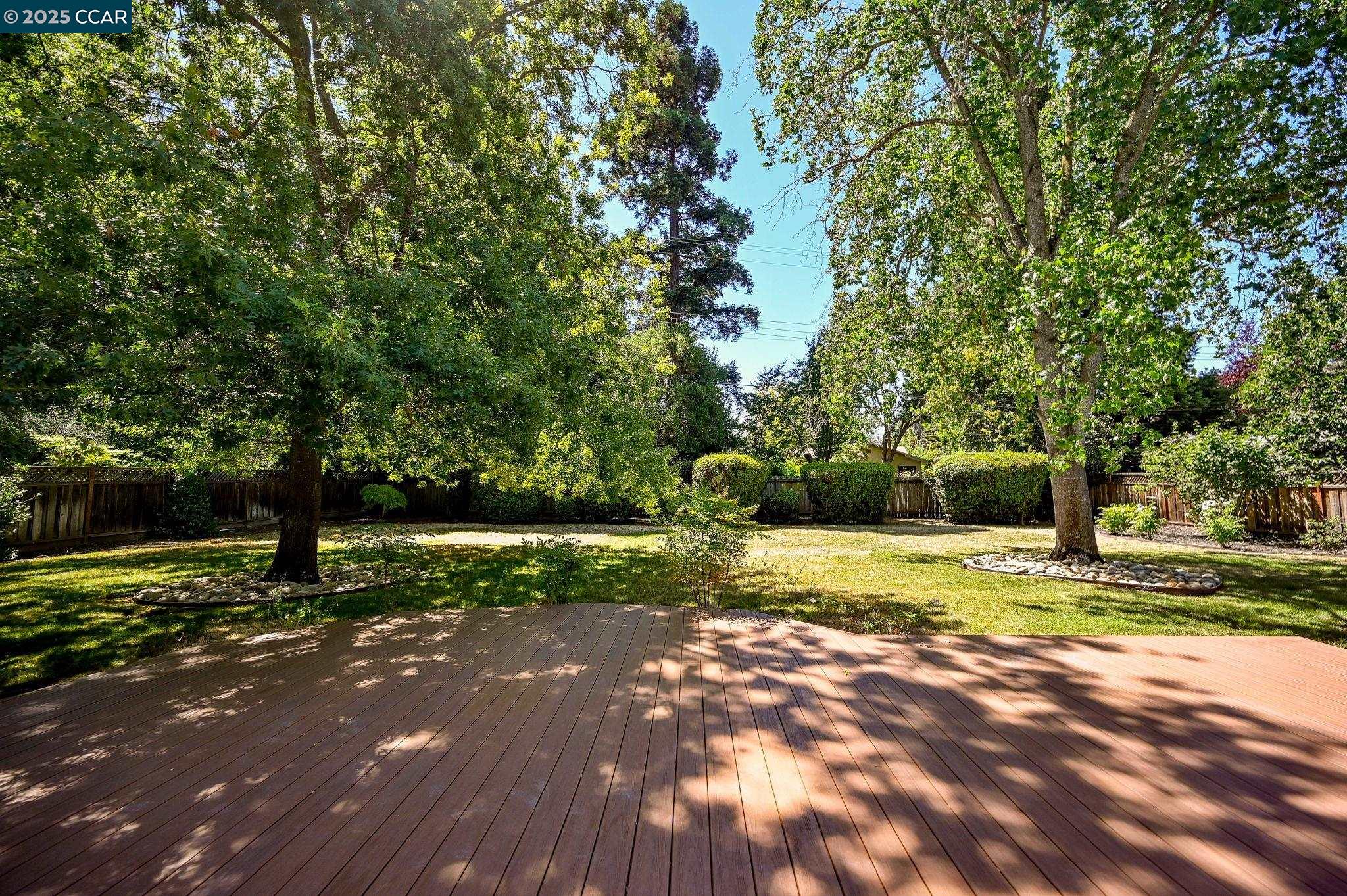 Detail Gallery Image 12 of 27 For 251 Paraiso, Danville,  CA 94526 - 4 Beds | 2 Baths