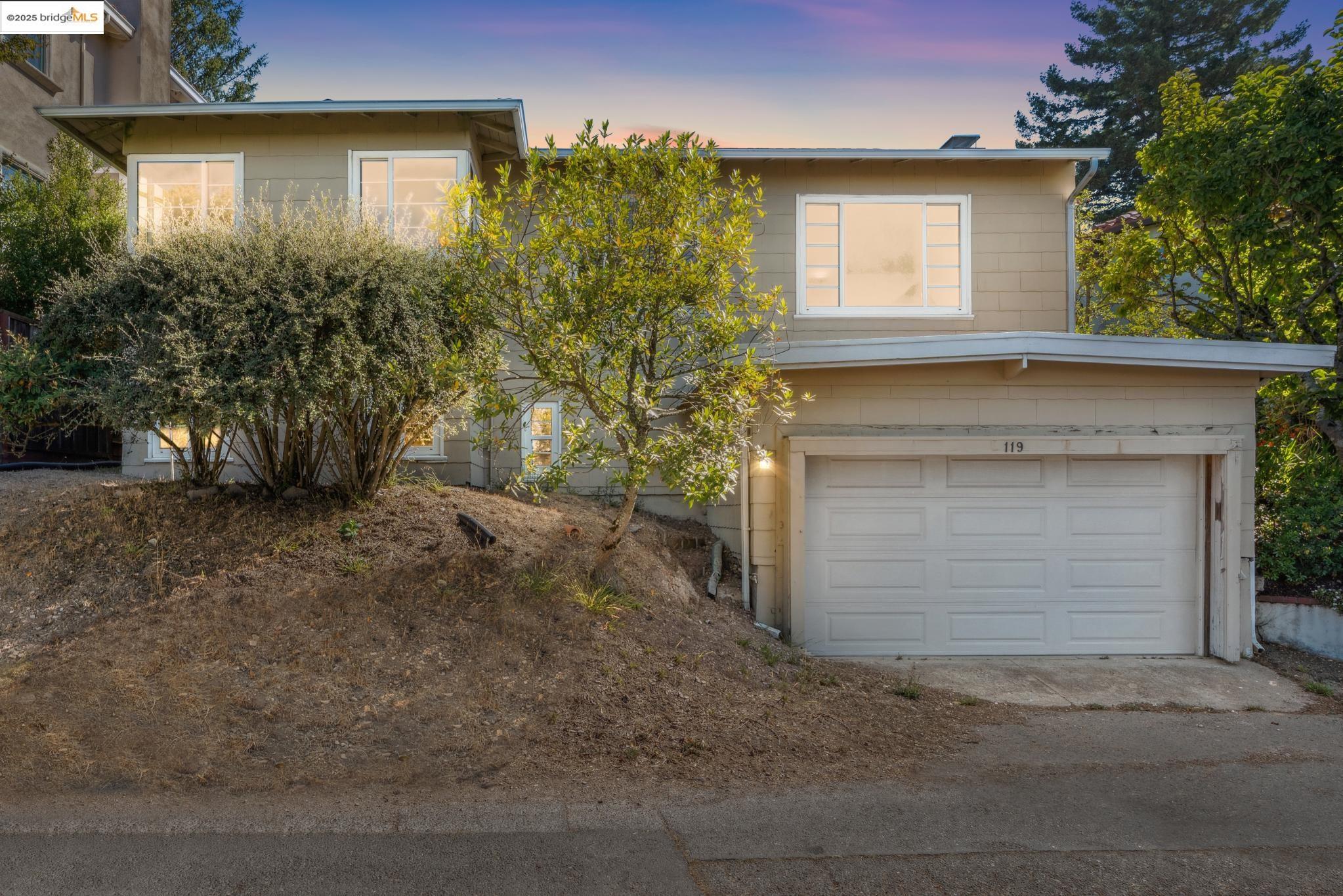 Detail Gallery Image 38 of 38 For 119 Villanova Dr, Oakland,  CA 94611 - 2 Beds | 1/1 Baths