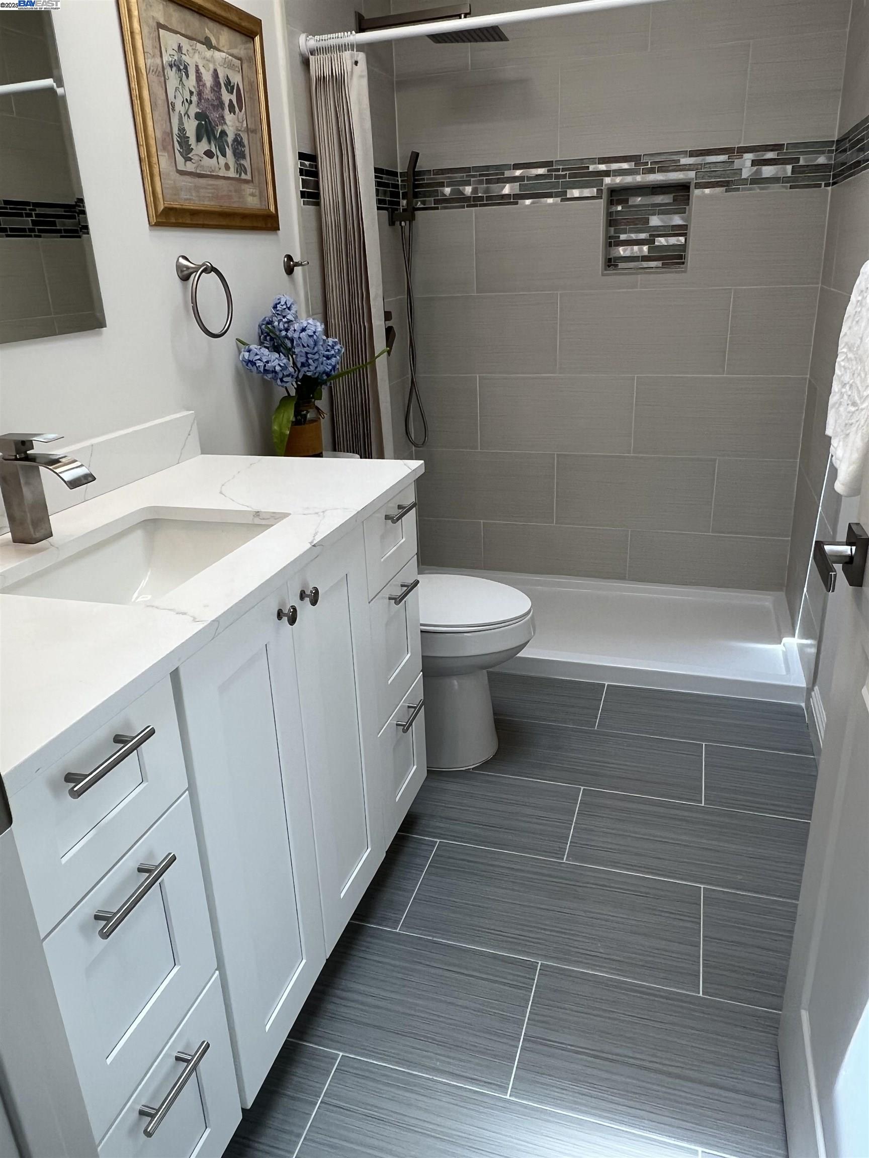 Detail Gallery Image 21 of 37 For 2559 Lynn Ave, Concord,  CA 94520 - 4 Beds | 3 Baths