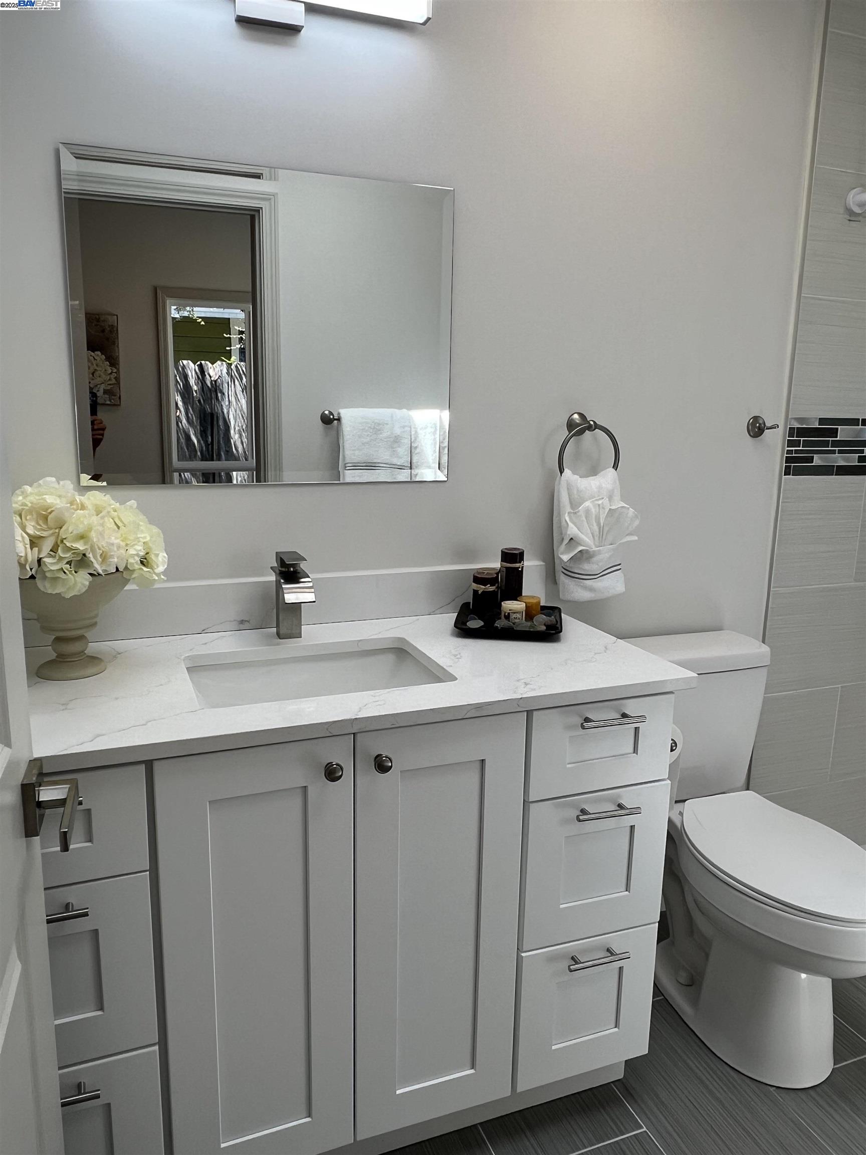 Detail Gallery Image 27 of 37 For 2559 Lynn Ave, Concord,  CA 94520 - 4 Beds | 3 Baths