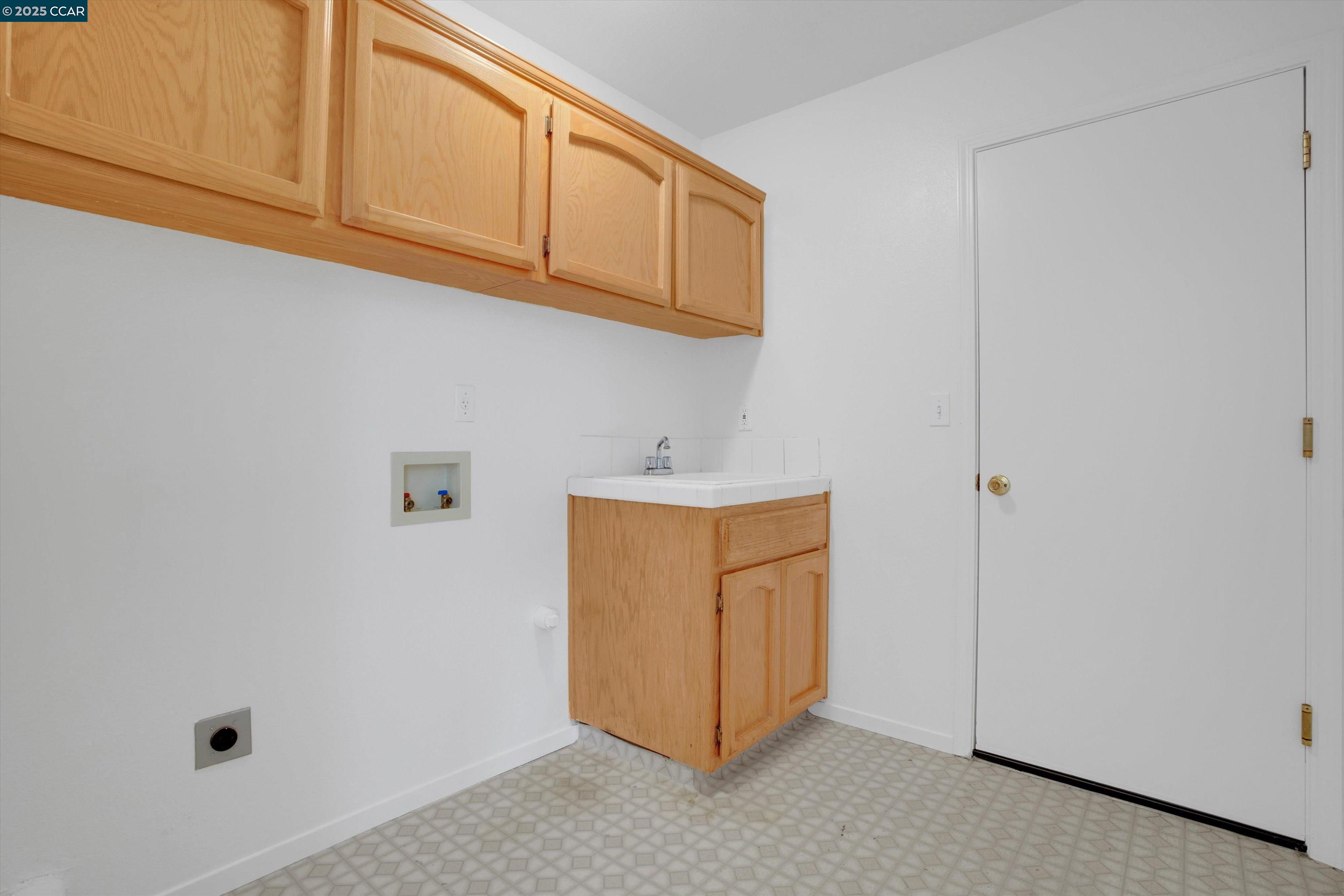 Detail Gallery Image 17 of 30 For 2808 Mozart Drive, Modesto,  CA 95358-8855 - 3 Beds | 2 Baths