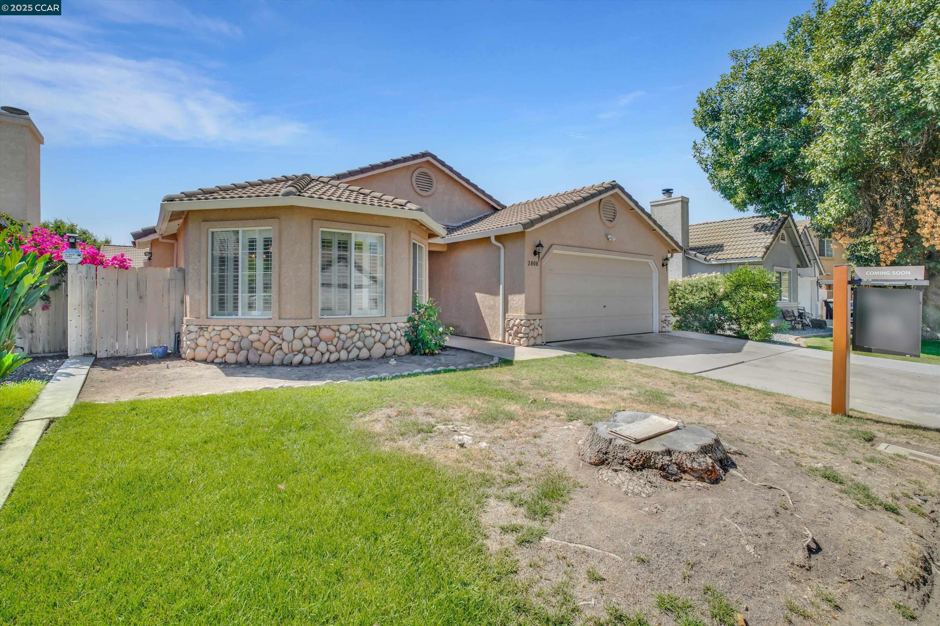 Detail Gallery Image 4 of 30 For 2808 Mozart Drive, Modesto,  CA 95358-8855 - 3 Beds | 2 Baths