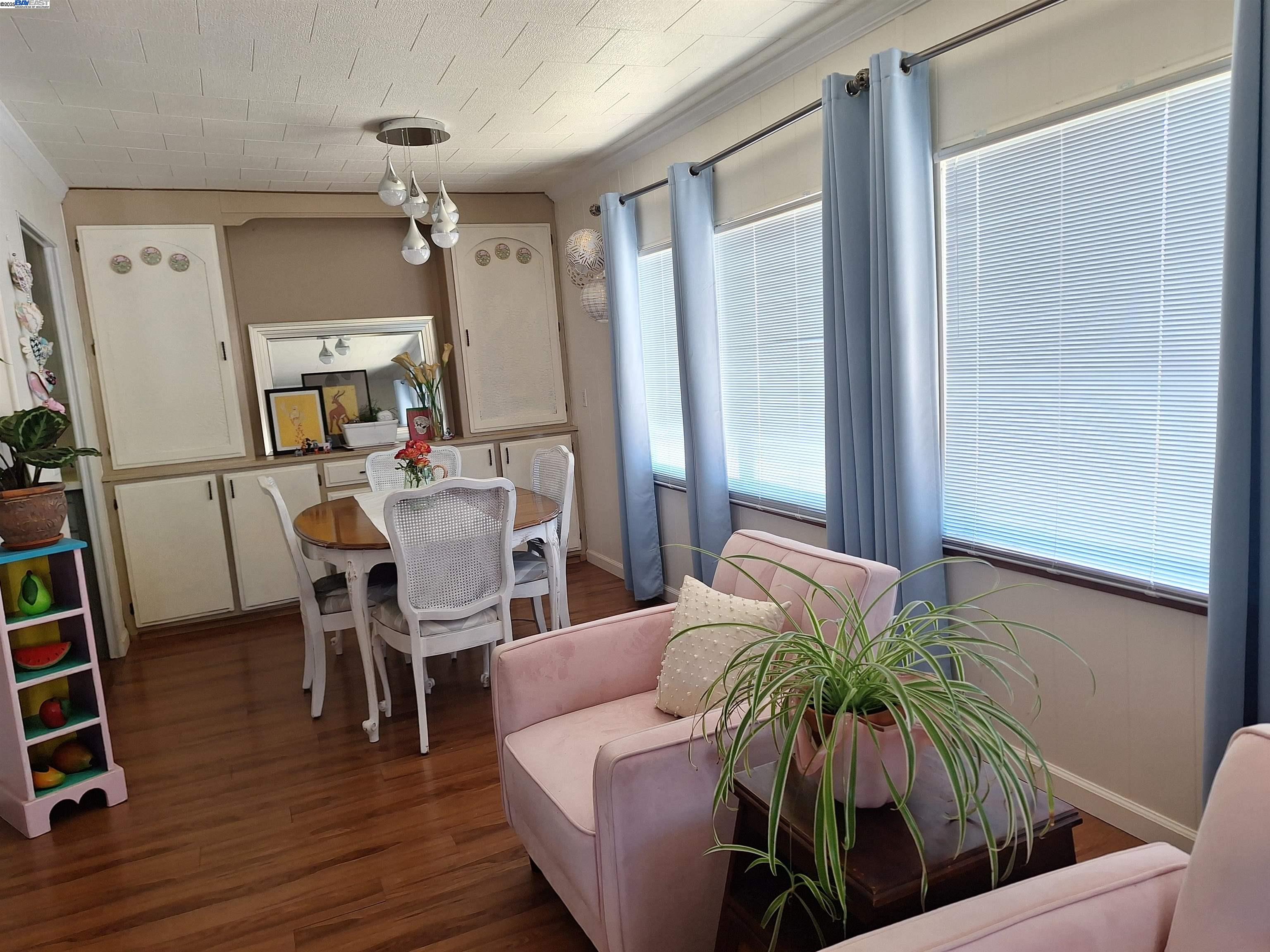 Detail Gallery Image 14 of 38 For 105 Santa Teresa, San Leandro,  CA 94579 - 2 Beds | 2 Baths
