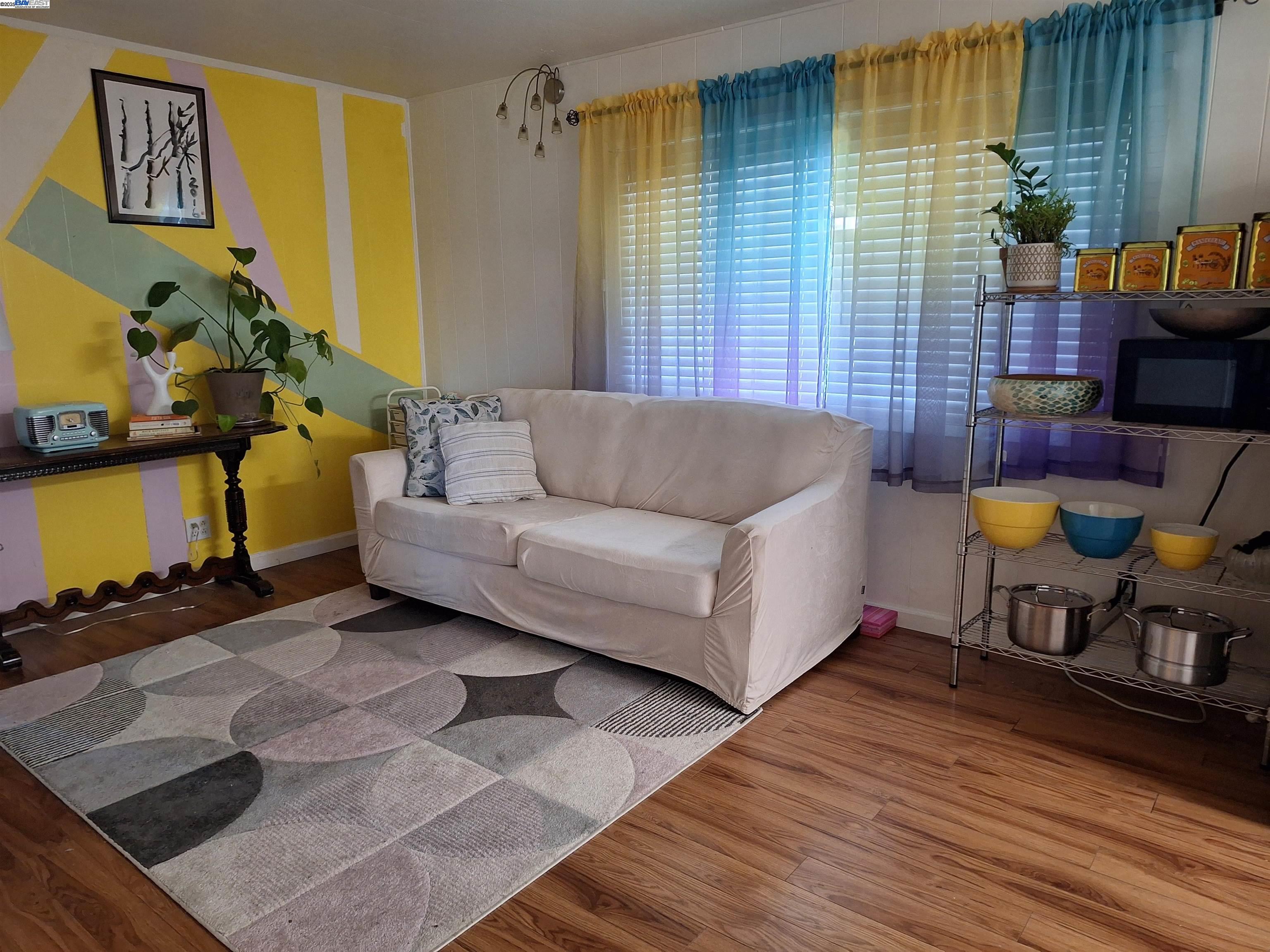 Detail Gallery Image 21 of 38 For 105 Santa Teresa, San Leandro,  CA 94579 - 2 Beds | 2 Baths