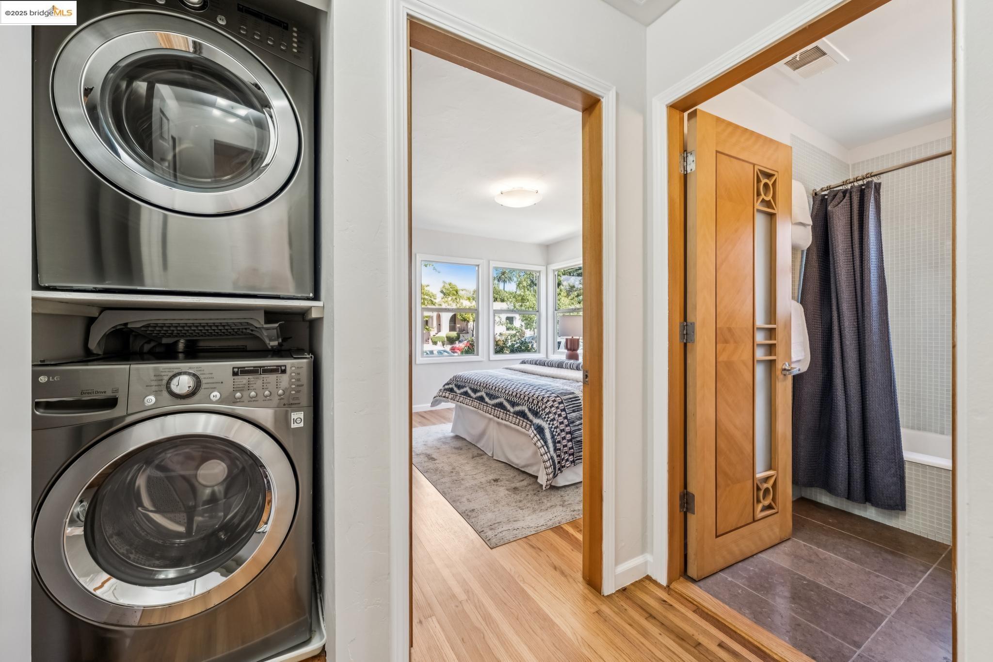 Detail Gallery Image 41 of 60 For 1708 Derby St, Berkeley,  CA 94703 - 3 Beds | 2/1 Baths