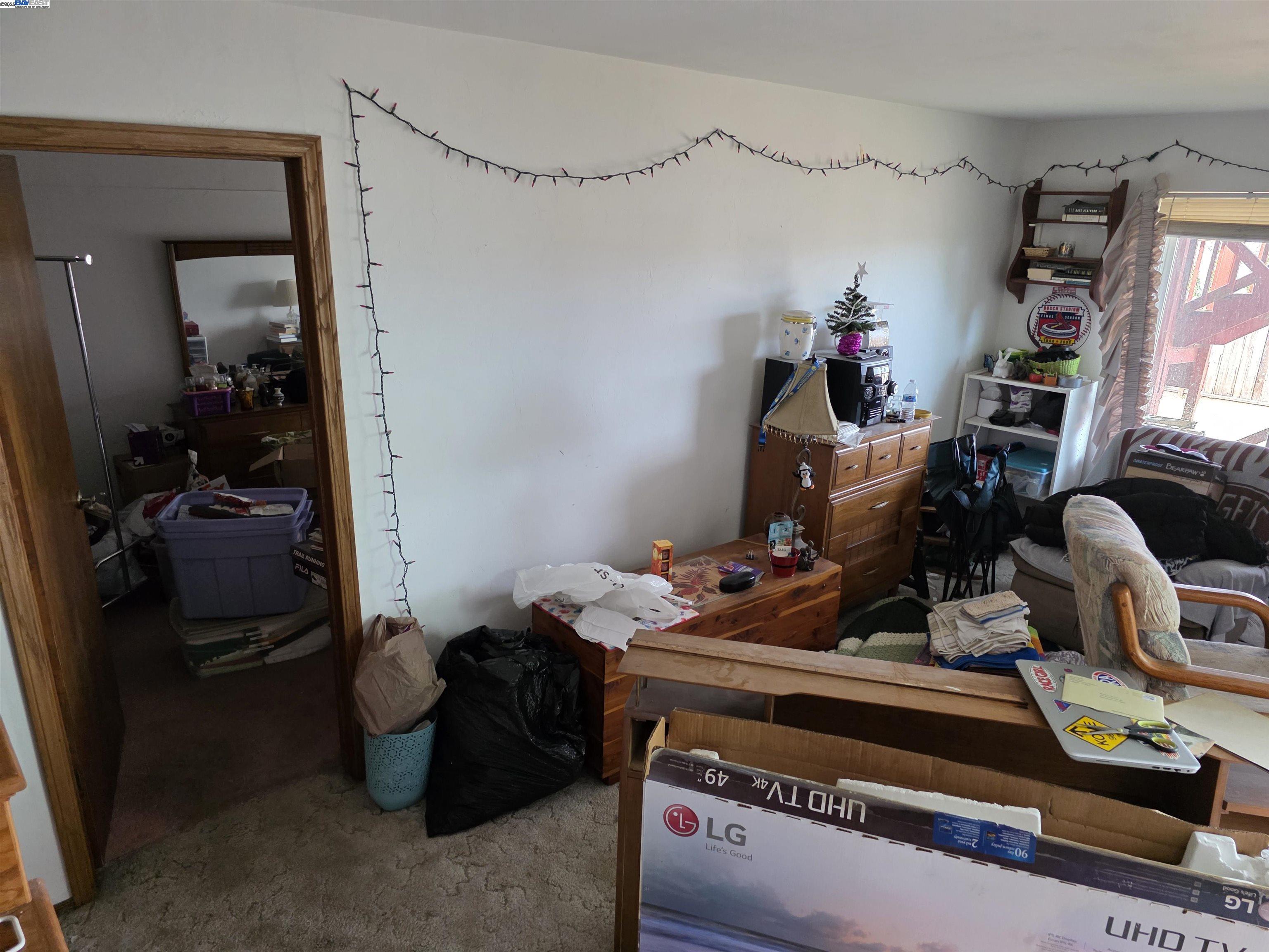 Detail Gallery Image 31 of 48 For 633 Humboldt St, Richmond,  CA 94805 - 3 Beds | 2 Baths