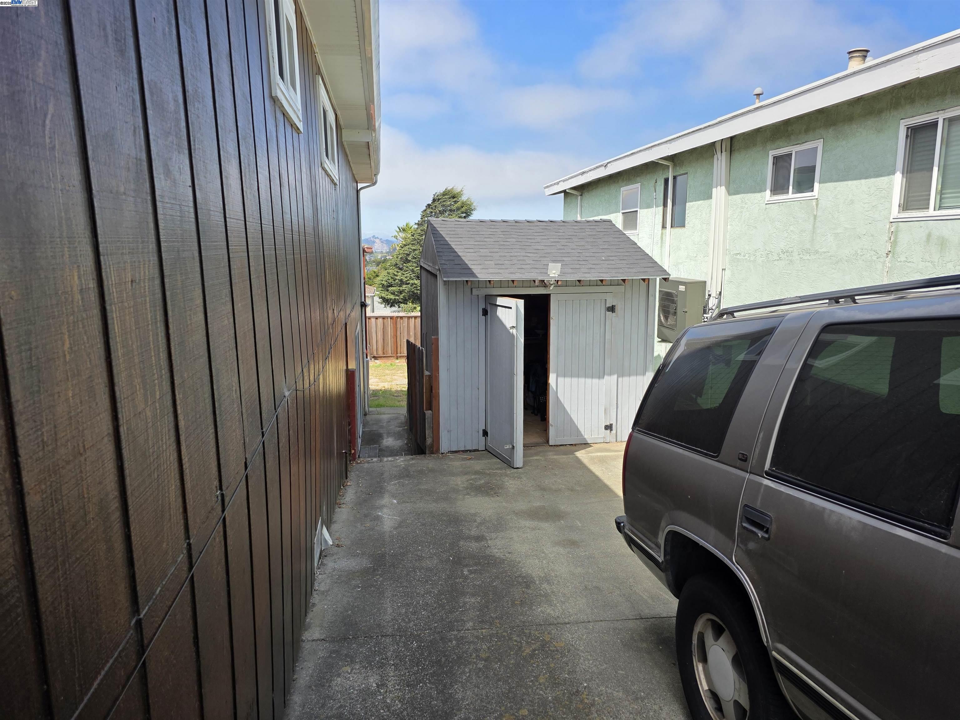 Detail Gallery Image 40 of 48 For 633 Humboldt St, Richmond,  CA 94805 - 3 Beds | 2 Baths