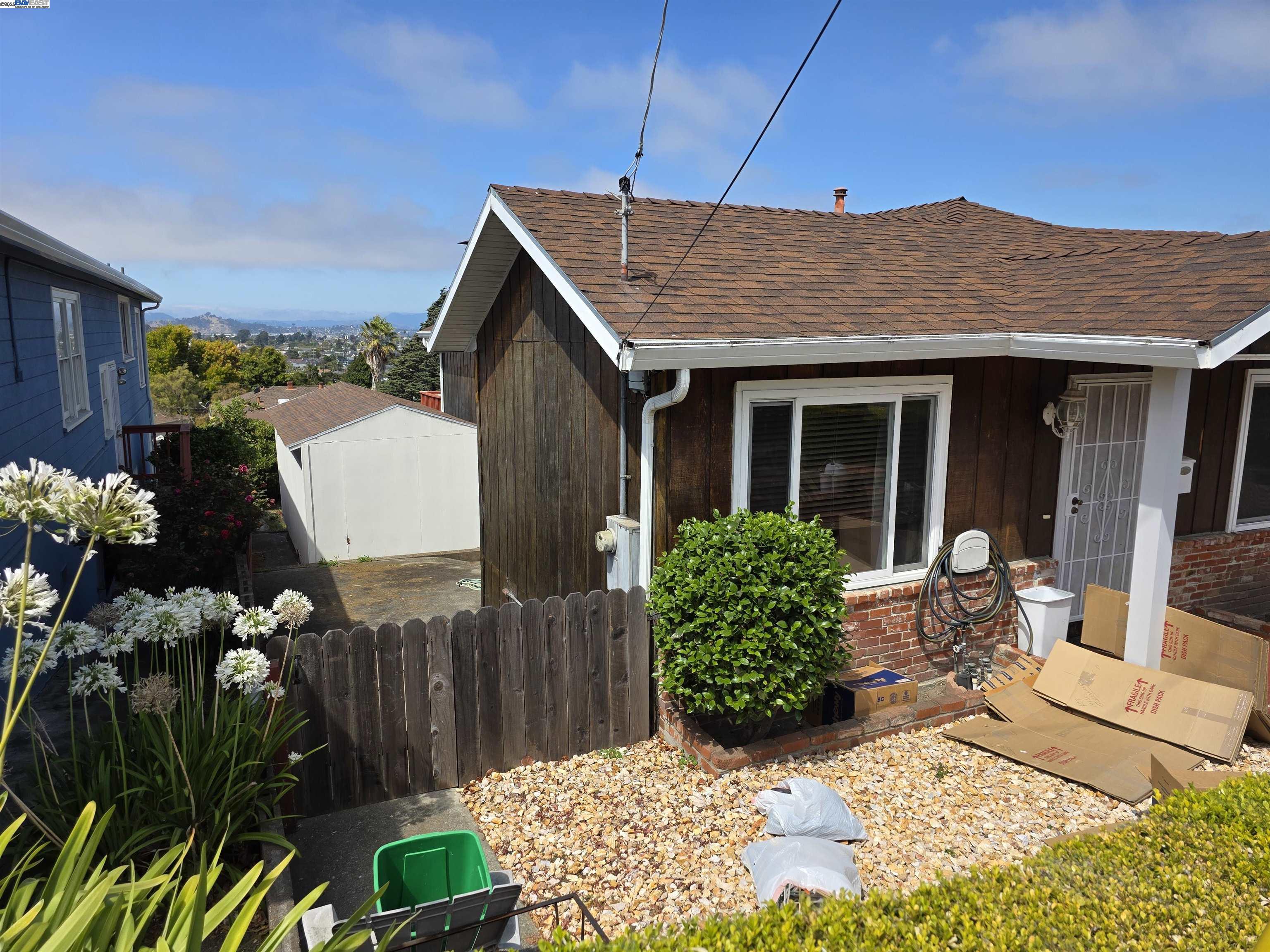 Detail Gallery Image 47 of 48 For 633 Humboldt St, Richmond,  CA 94805 - 3 Beds | 2 Baths
