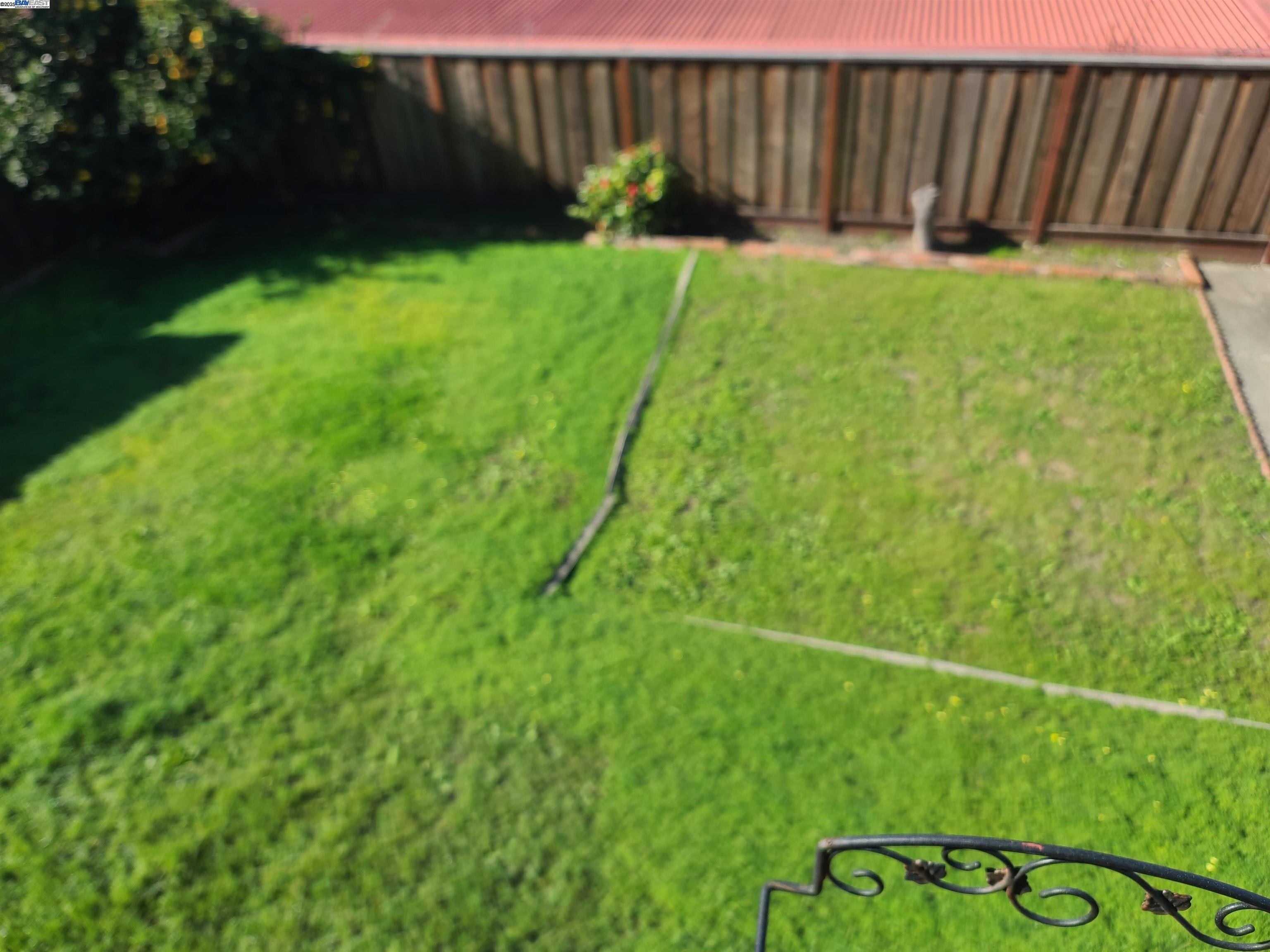 Detail Gallery Image 6 of 48 For 633 Humboldt St, Richmond,  CA 94805 - 3 Beds | 2 Baths