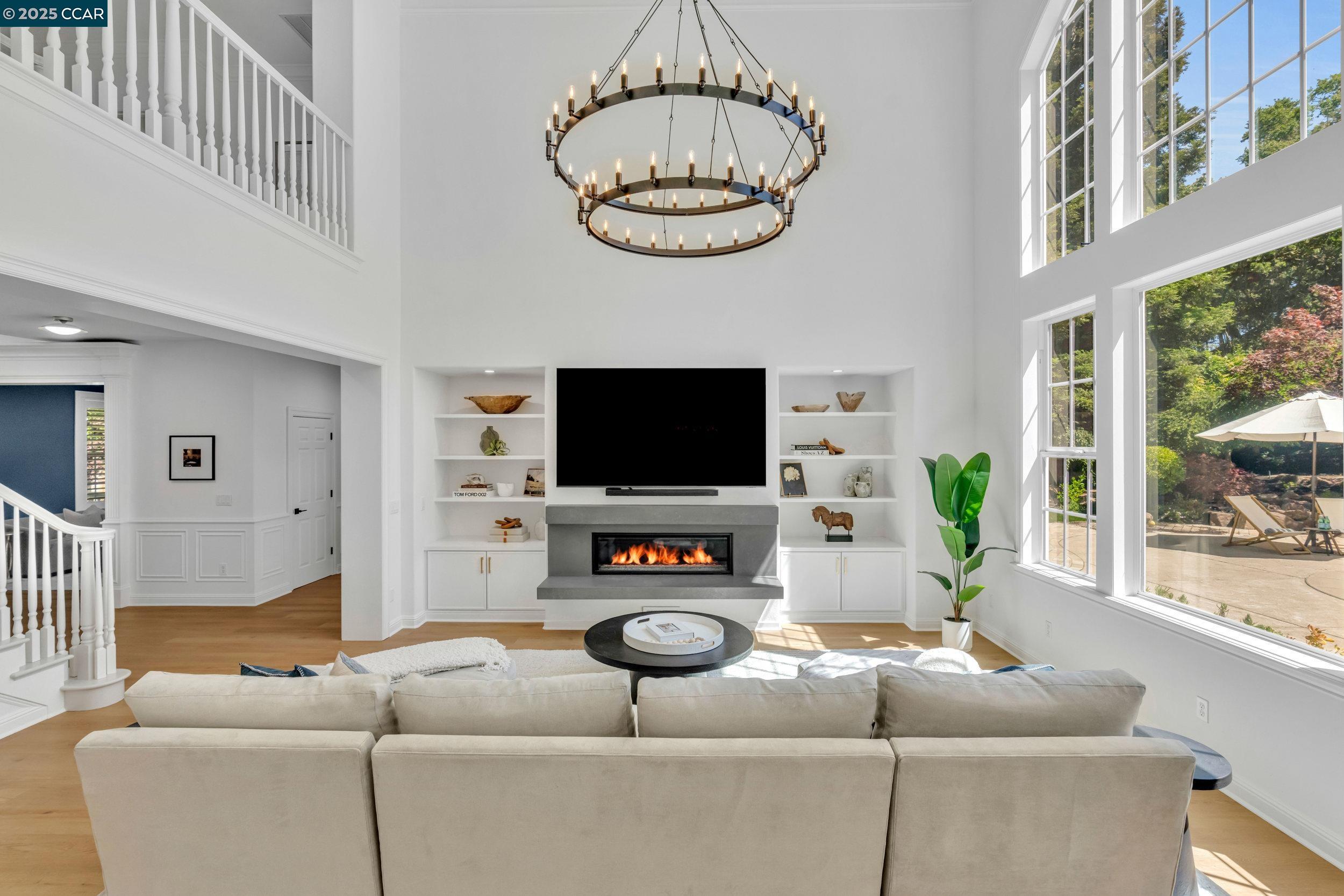 Detail Gallery Image 5 of 59 For 529 Justin Morgan Dr, Alamo,  CA 94507 - 6 Beds | 4/1 Baths