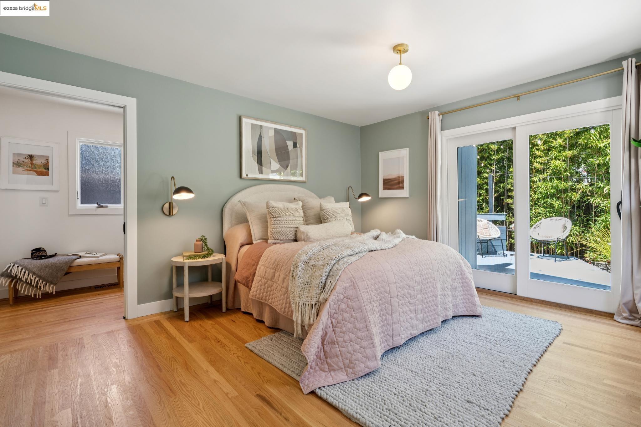 Detail Gallery Image 19 of 49 For 406 62nd St, Oakland,  CA 94609 - 3 Beds | 2 Baths