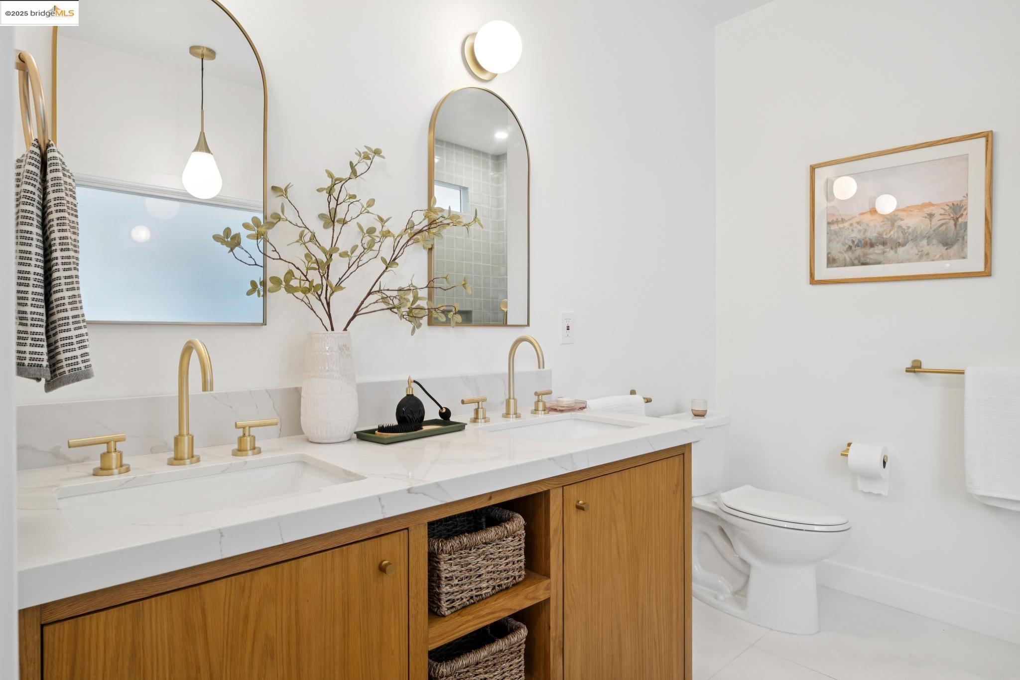 Detail Gallery Image 26 of 49 For 406 62nd St, Oakland,  CA 94609 - 3 Beds | 2 Baths
