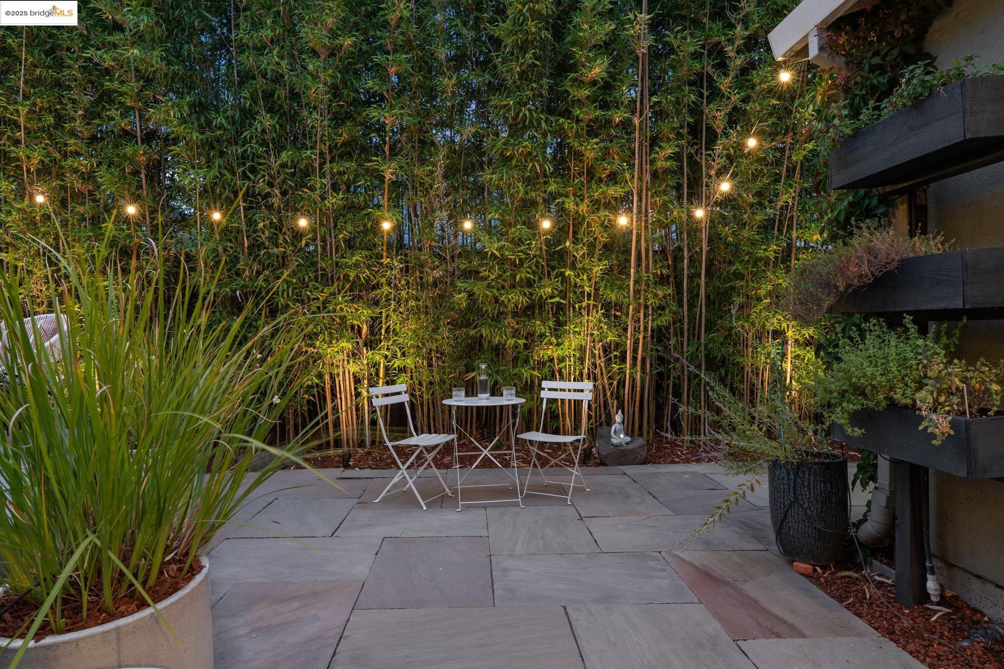 Detail Gallery Image 41 of 49 For 406 62nd St, Oakland,  CA 94609 - 3 Beds | 2 Baths