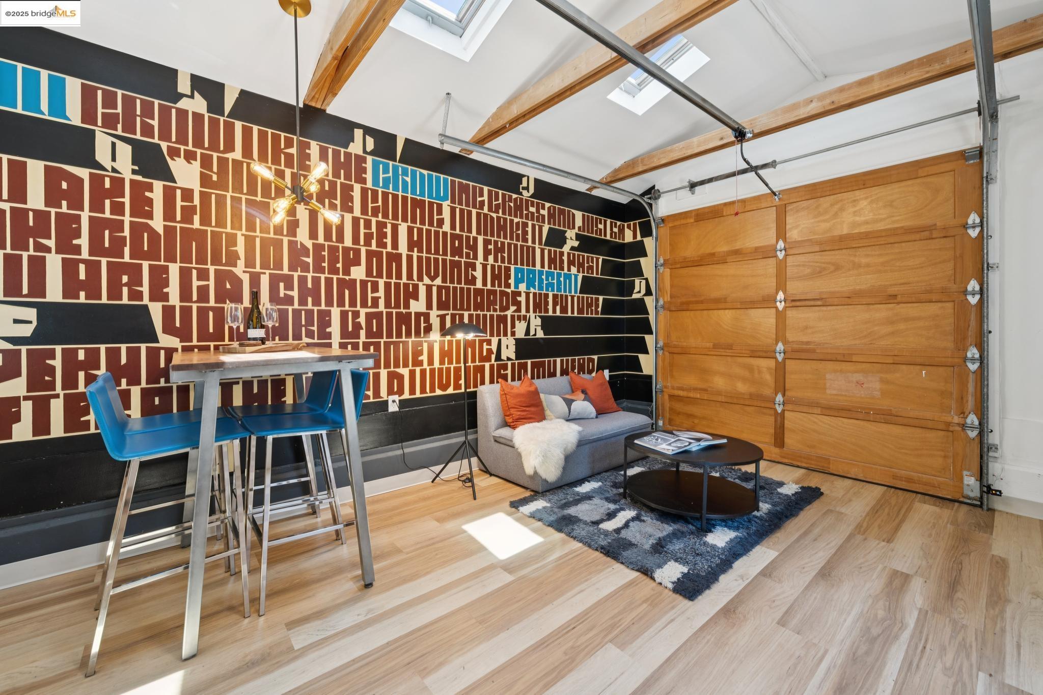 Detail Gallery Image 43 of 49 For 406 62nd St, Oakland,  CA 94609 - 3 Beds | 2 Baths