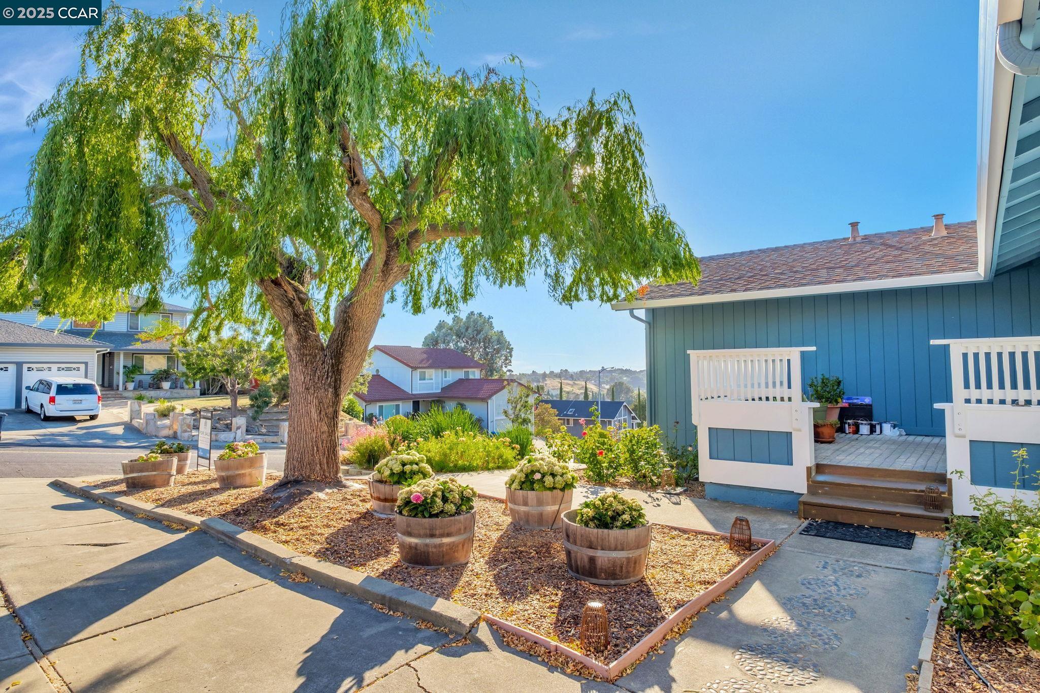 Detail Gallery Image 13 of 43 For 154 Turnberry Way, Vallejo,  CA 94591 - 4 Beds | 2/1 Baths