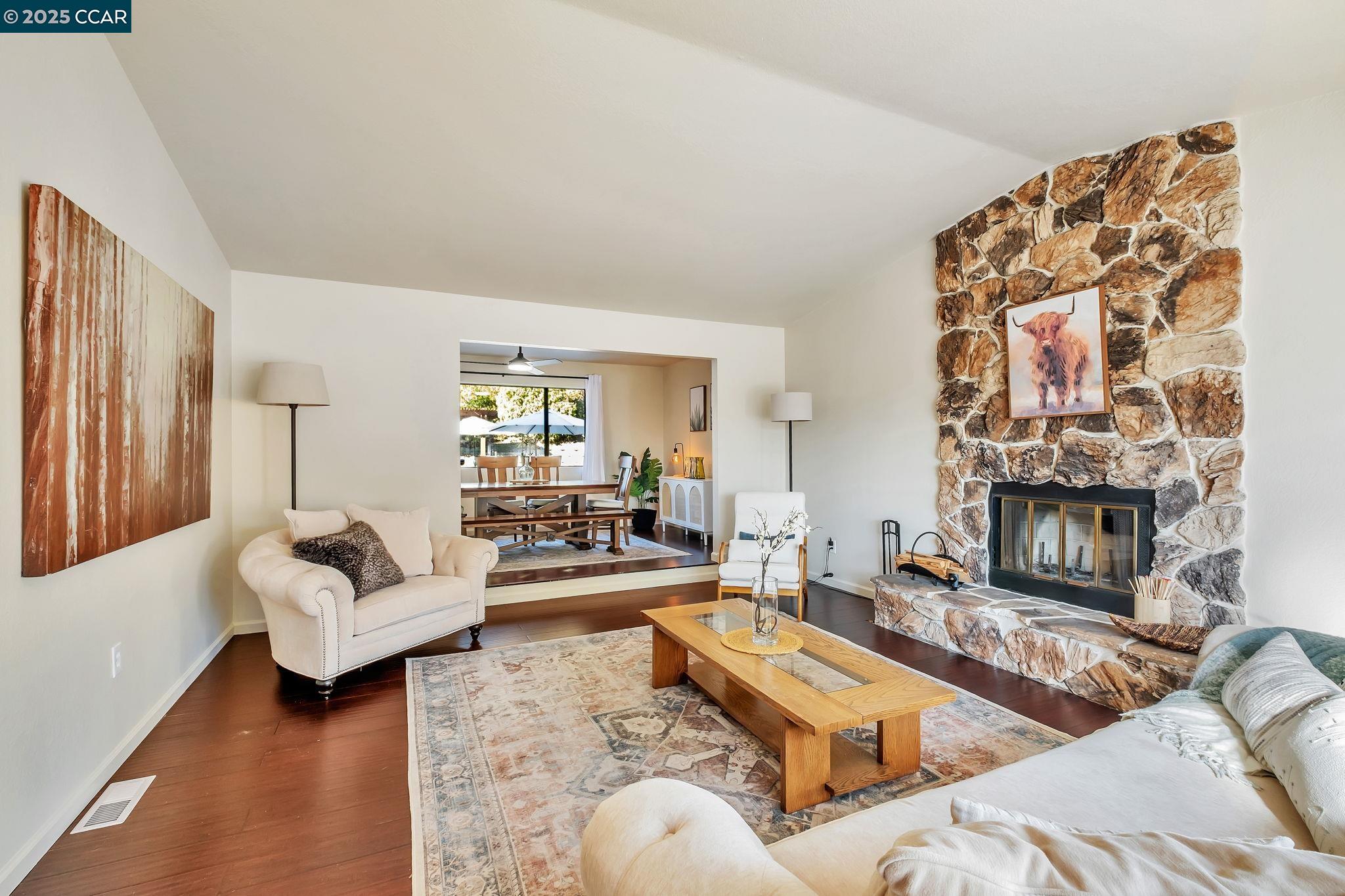 Detail Gallery Image 16 of 43 For 154 Turnberry Way, Vallejo,  CA 94591 - 4 Beds | 2/1 Baths