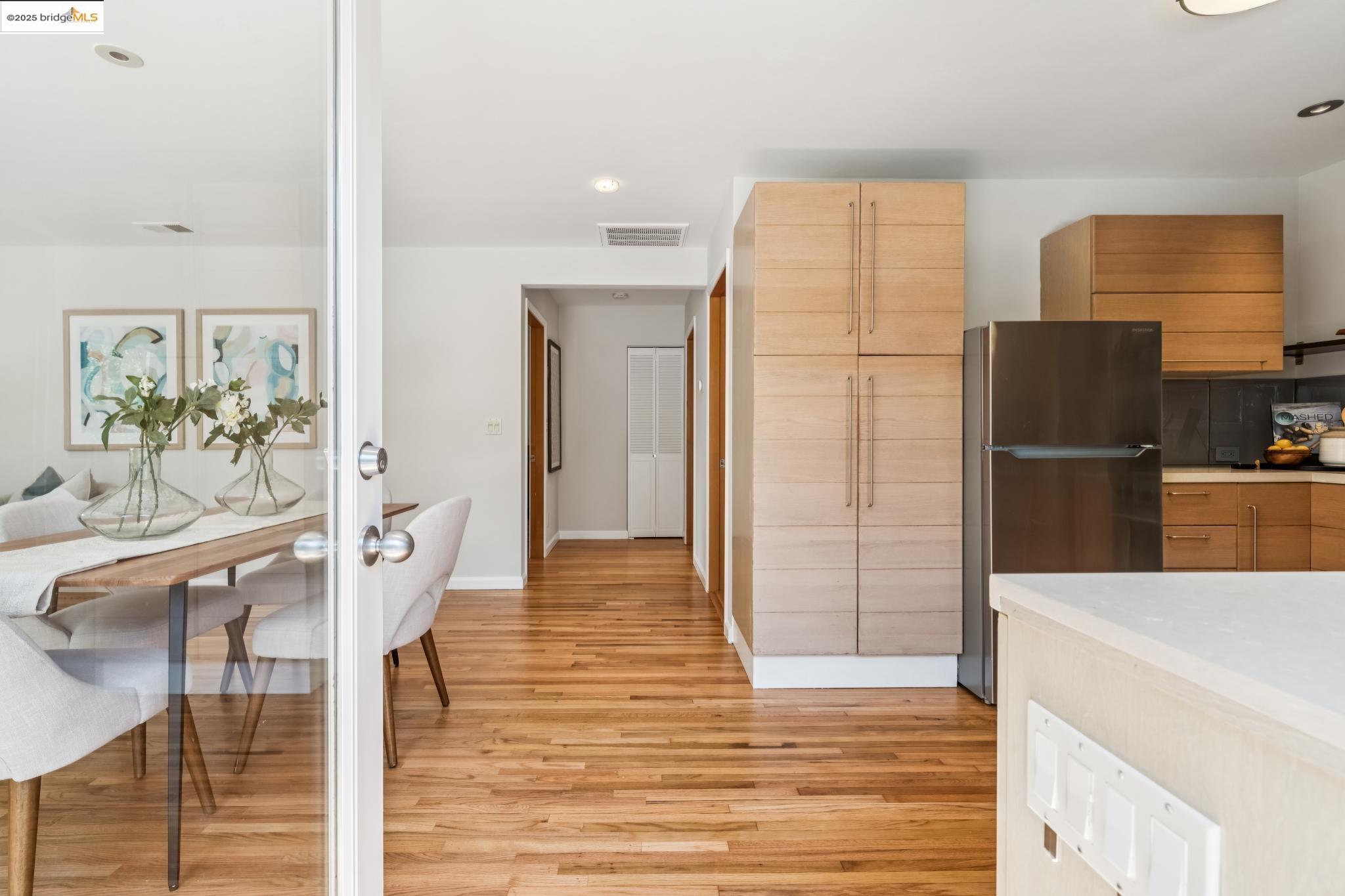 Detail Gallery Image 5 of 60 For 1708 Derby St, Berkeley,  CA 94703 - – Beds | – Baths