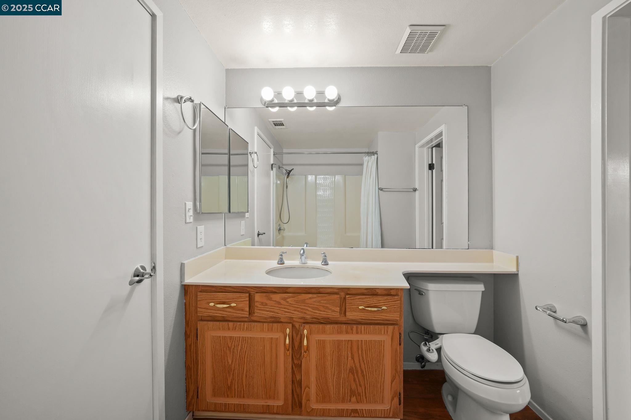 Photo #23: 41107496 Listing: Photo #23