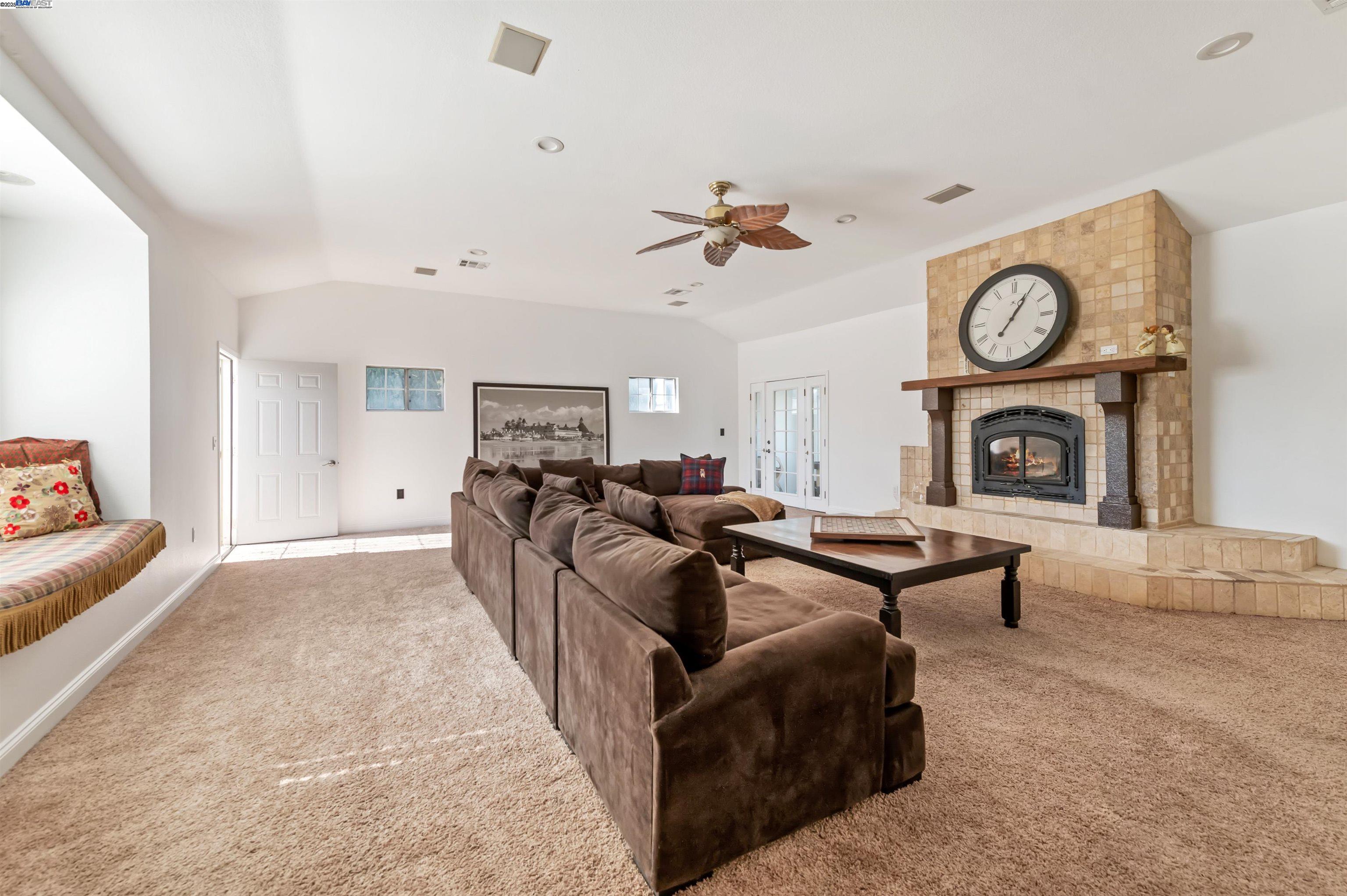 Detail Gallery Image 16 of 60 For 23551 Rancho Ramon Ct, Tracy,  CA 95304 - 6 Beds | 3 Baths