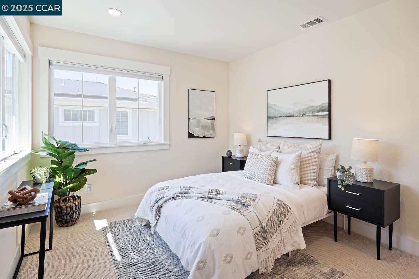 Detail Gallery Image 26 of 44 For 2166 Overlook Dr, Walnut Creek,  CA 94597 - 4 Beds | 3/1 Baths