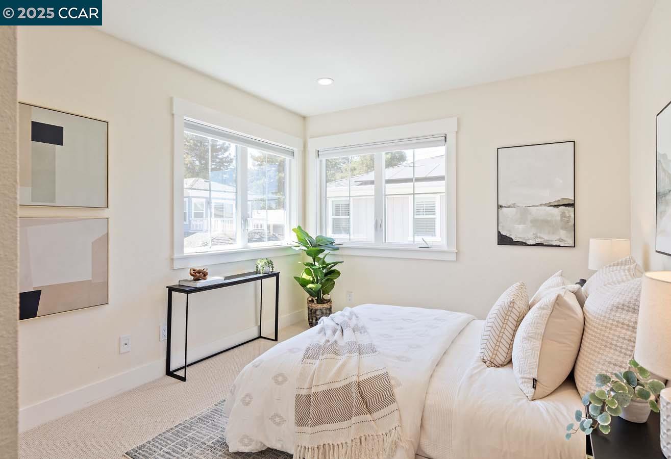 Detail Gallery Image 27 of 44 For 2166 Overlook Dr, Walnut Creek,  CA 94597 - 4 Beds | 3/1 Baths