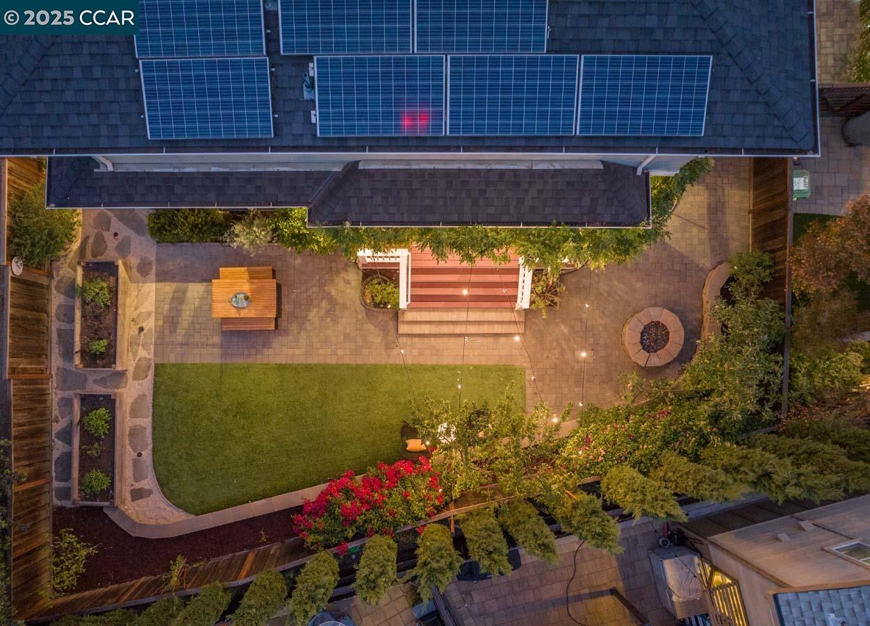 Detail Gallery Image 41 of 44 For 2166 Overlook Dr, Walnut Creek,  CA 94597 - 4 Beds | 3/1 Baths