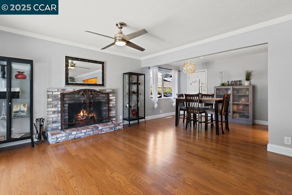 Detail Gallery Image 8 of 27 For 5494 Haussner Dr, Concord,  CA 94521 - 3 Beds | 2 Baths