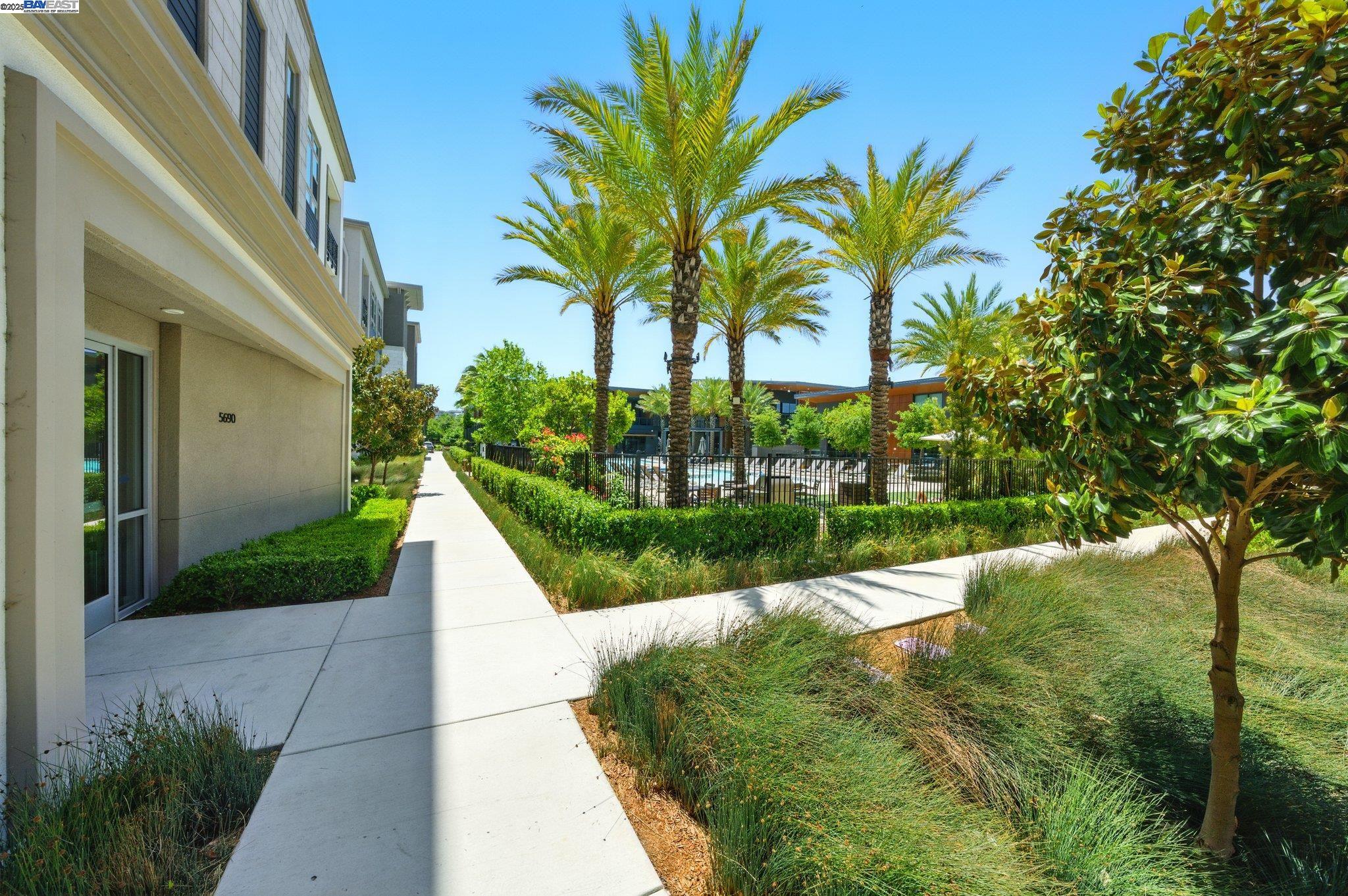 Photo #4: 41107500 Listing 