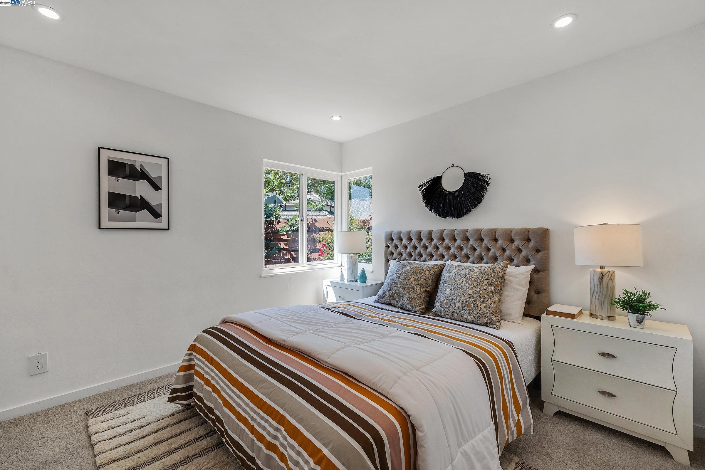 Detail Gallery Image 17 of 32 For 15833 via Toledo, San Lorenzo,  CA 94580 - 3 Beds | 1/1 Baths