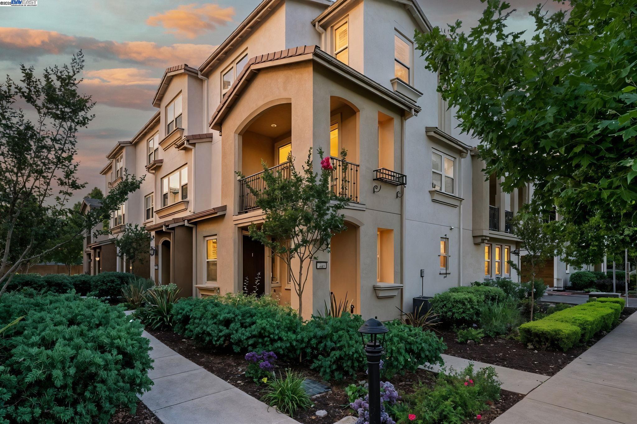 Detail Gallery Image 1 of 58 For 2702 Urbino Ct, San Jose,  CA 95111 - 3 Beds | 3/1 Baths