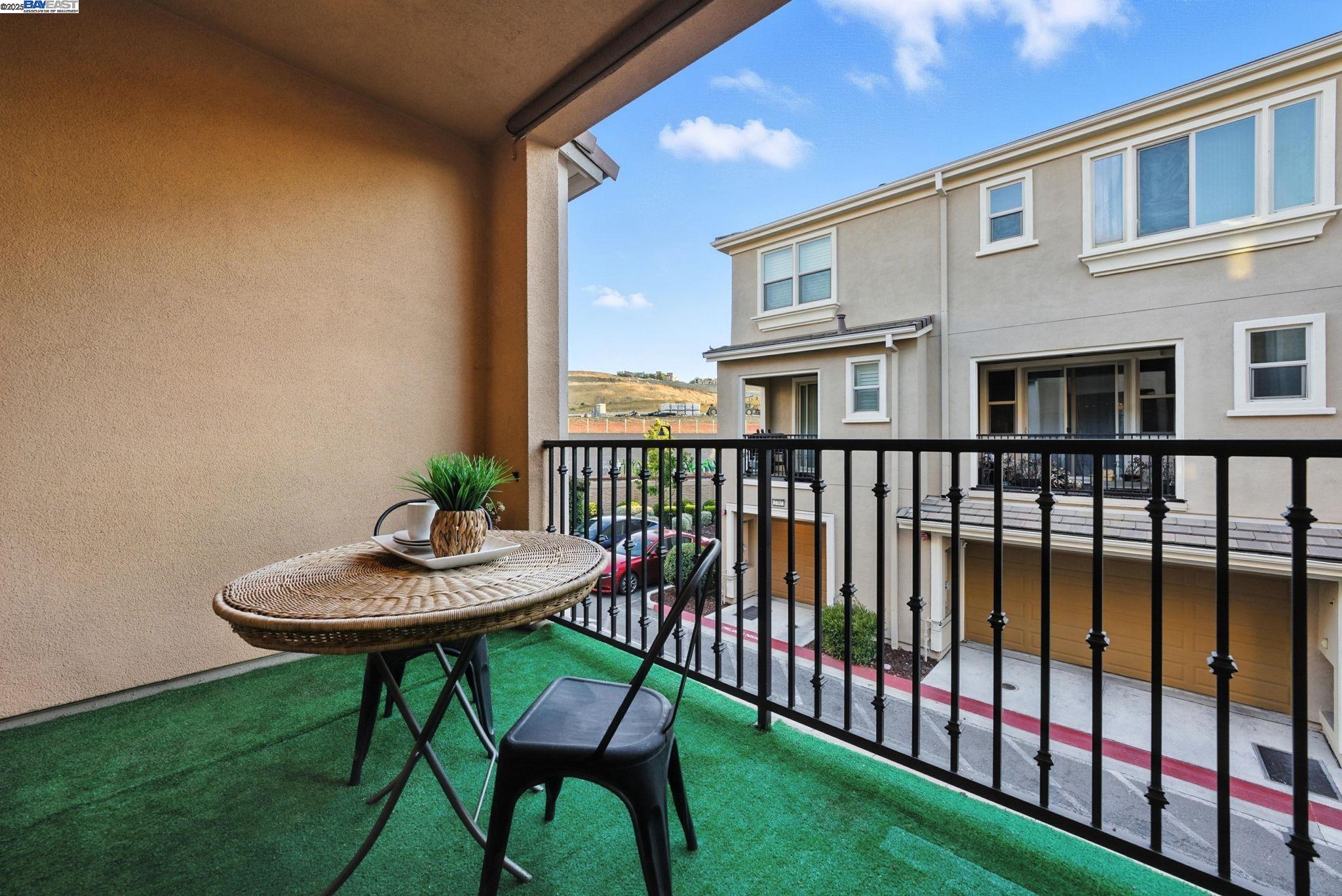 Detail Gallery Image 22 of 58 For 2702 Urbino Ct, San Jose,  CA 95111 - 3 Beds | 3/1 Baths