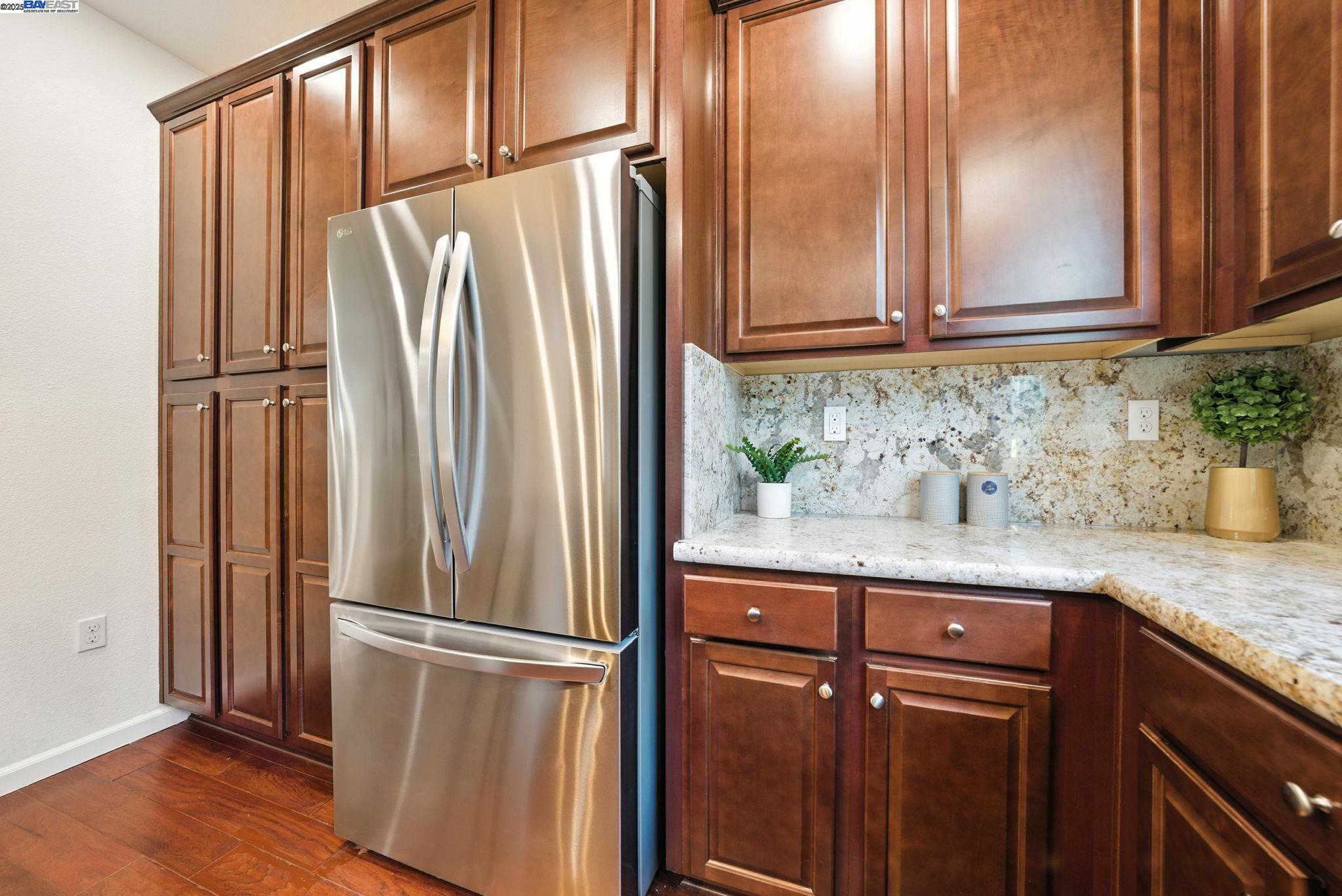 Detail Gallery Image 29 of 58 For 2702 Urbino Ct, San Jose,  CA 95111 - 3 Beds | 3/1 Baths