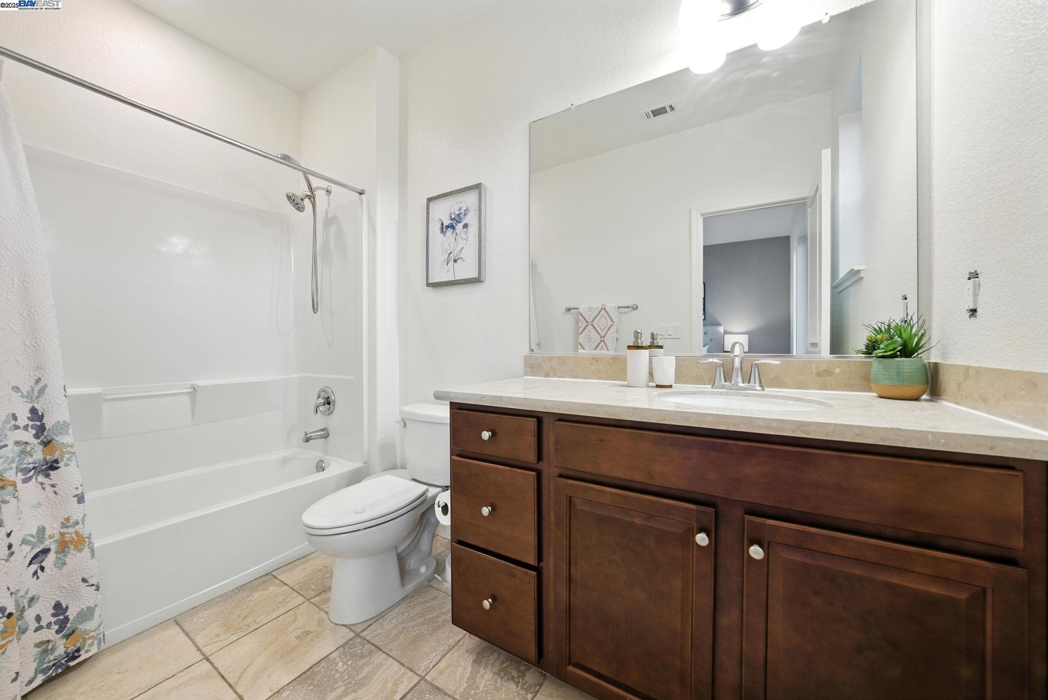 Detail Gallery Image 42 of 58 For 2702 Urbino Ct, San Jose,  CA 95111 - 3 Beds | 3/1 Baths